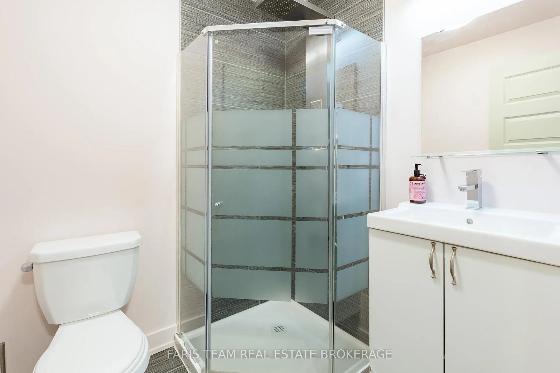 Photo 24 of Unit 52, 540 Essa Road, Barrie, Holly — HOMEH