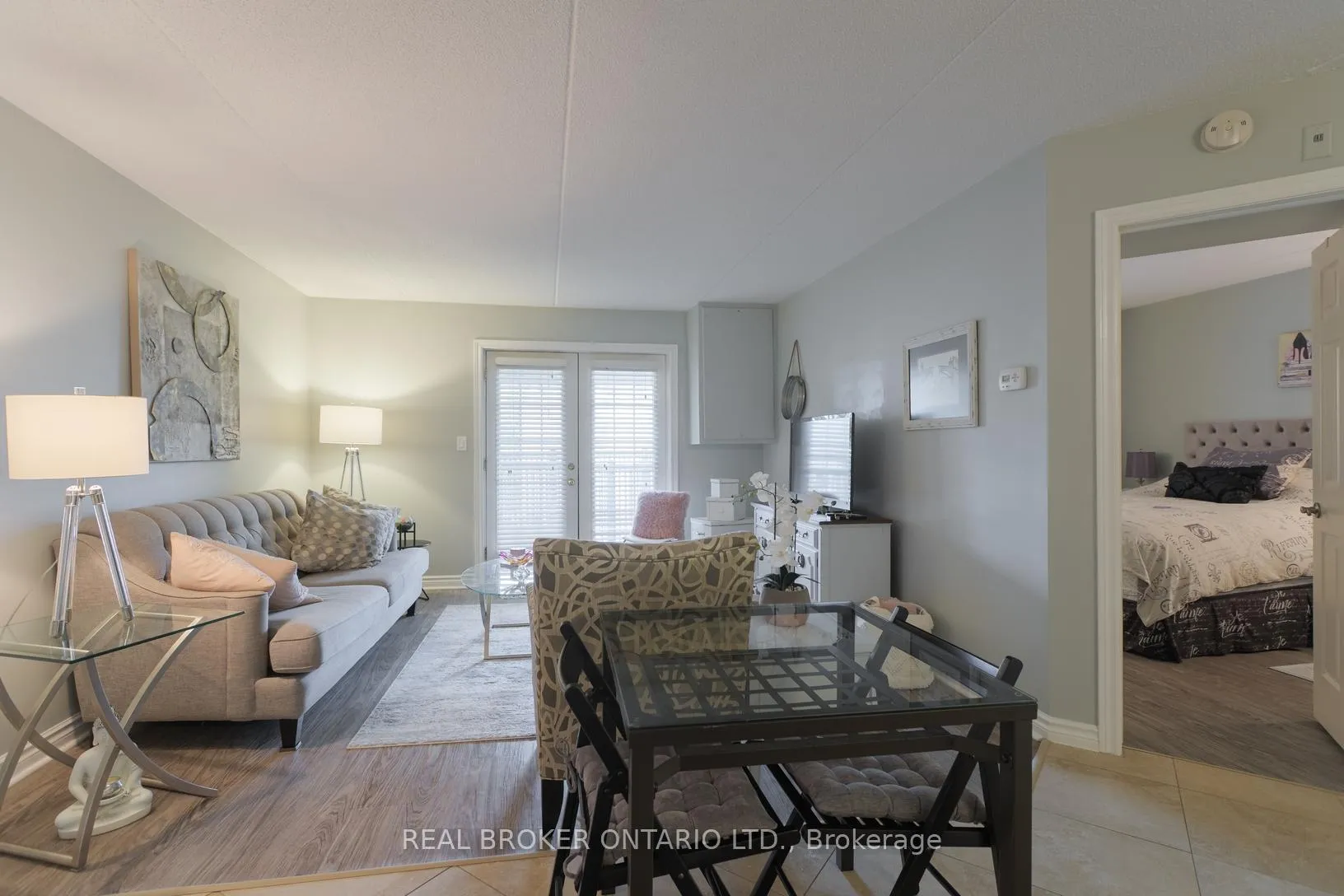 Photo 24 of Unit 218, 2040 Cleaver Avenue, Burlington, Headon — HOMEH