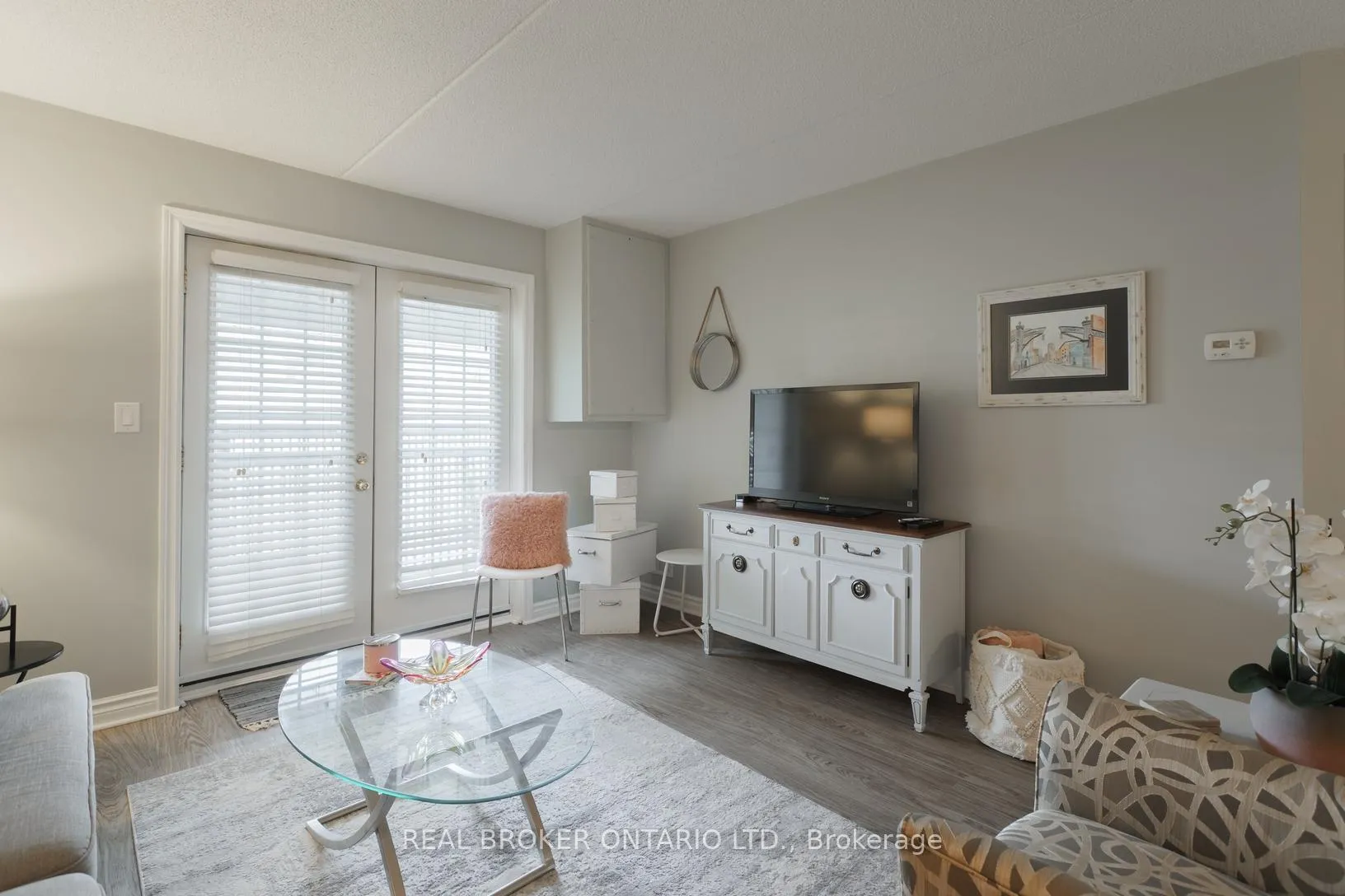 Photo 25 of Unit 218, 2040 Cleaver Avenue, Burlington, Headon — HOMEH