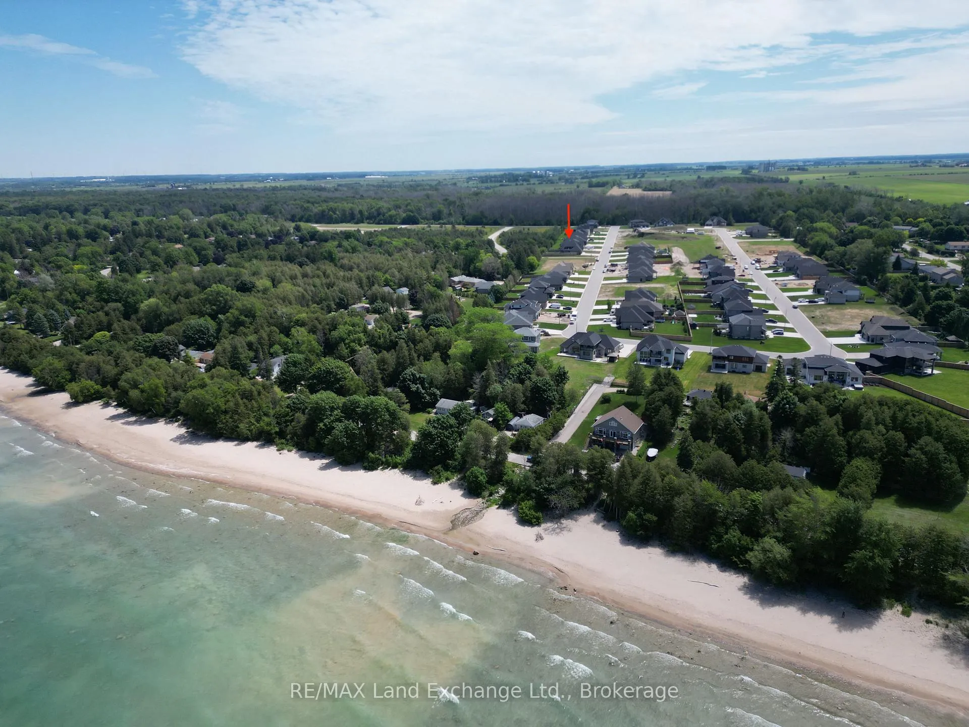 Photo 3 of 915 Bogdanovic Way, Huron-Kinloss — HOMEH