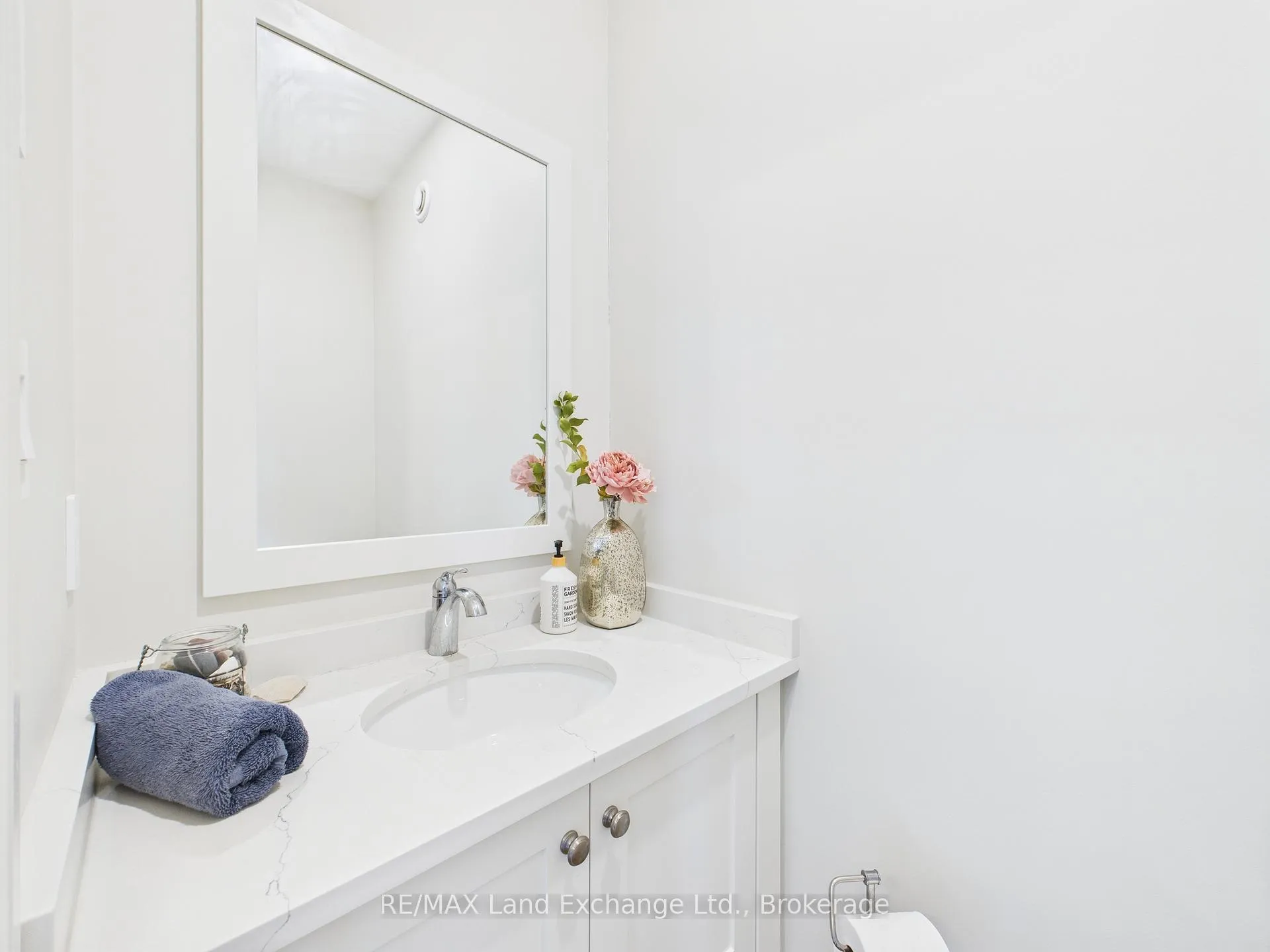 Photo 21 of 915 Bogdanovic Way, Huron-Kinloss — HOMEH