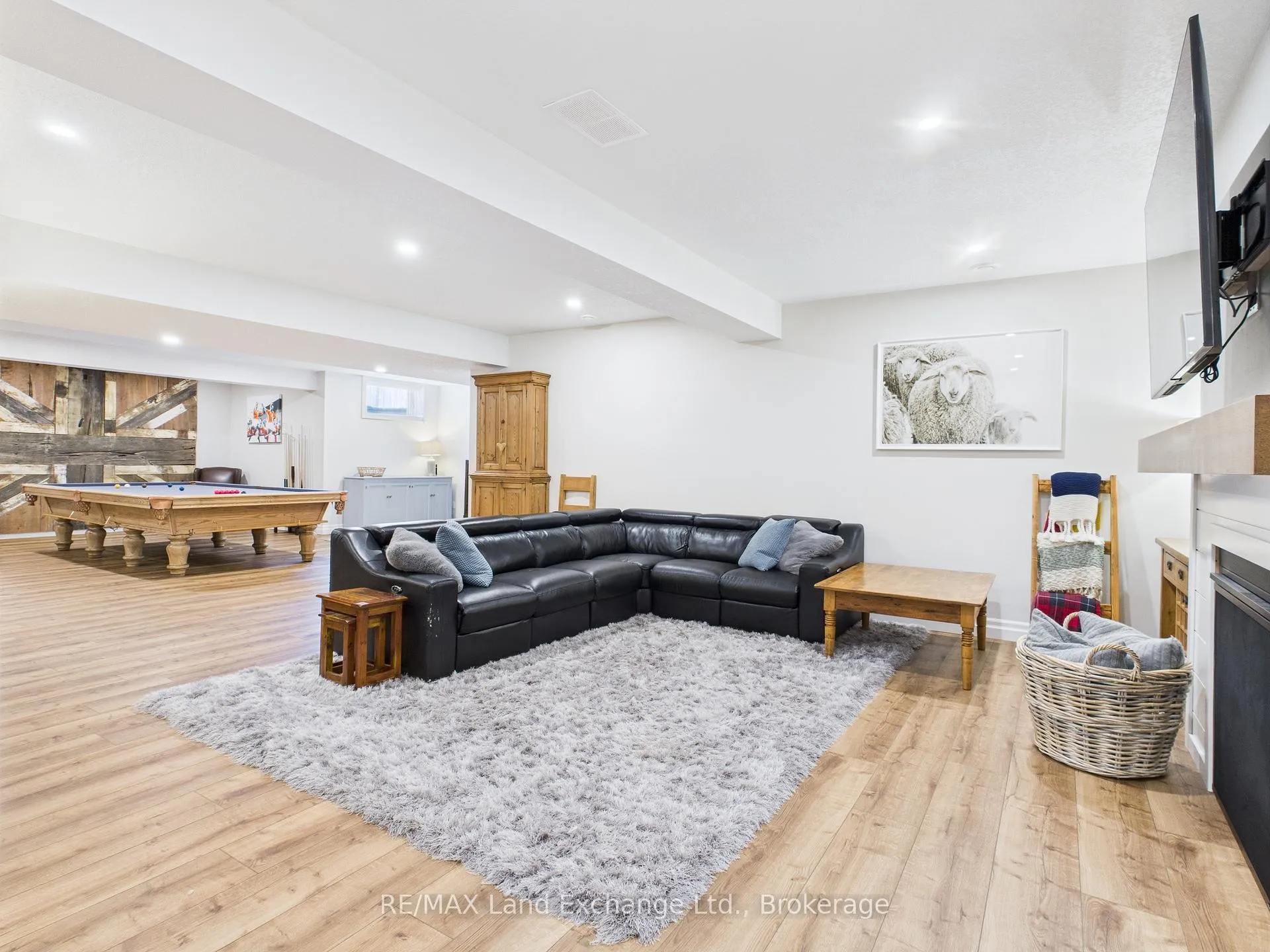 Photo 27 of 915 Bogdanovic Way, Huron-Kinloss — HOMEH