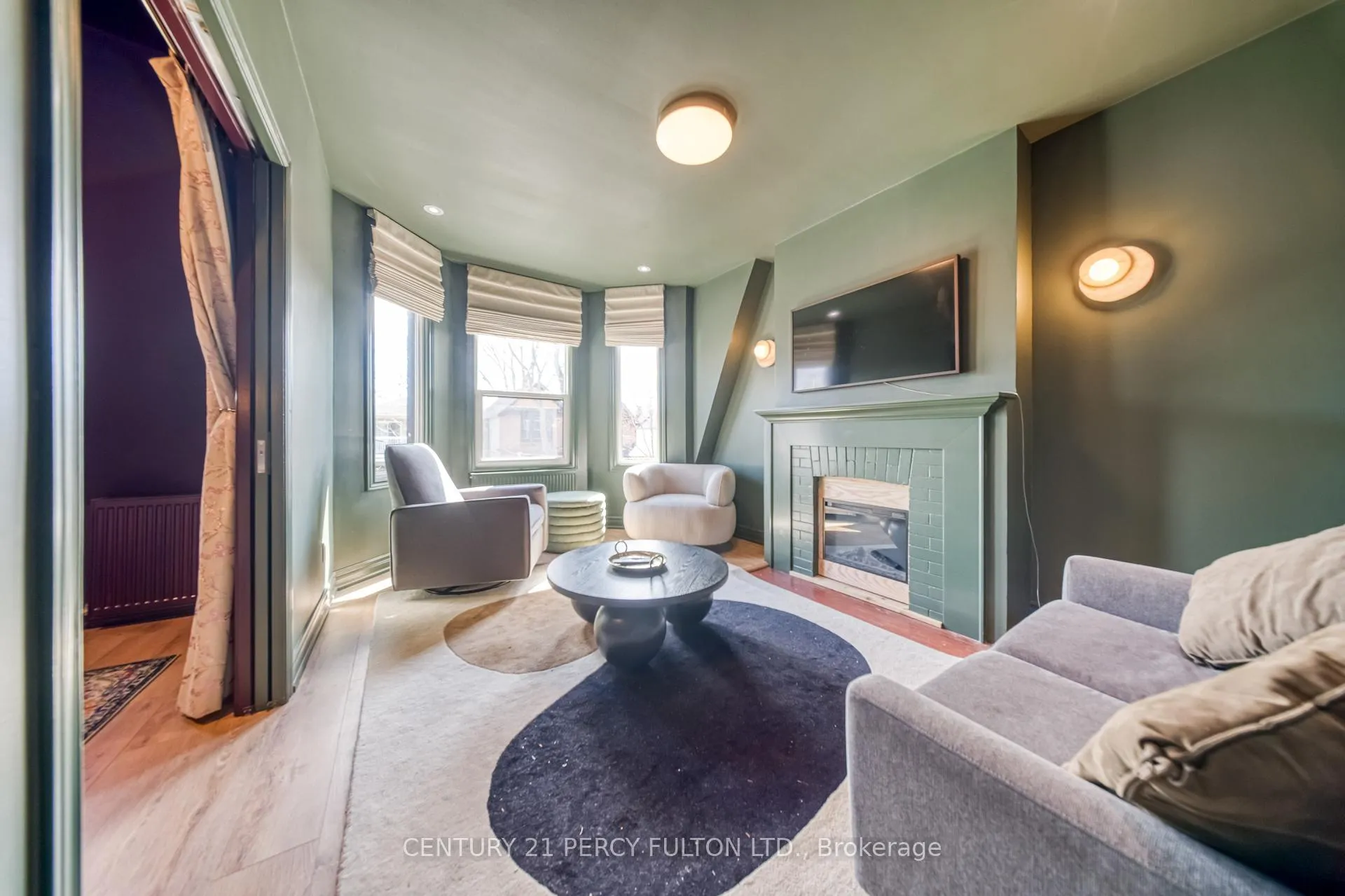 Photo 16 of 10 Redwood Avenue, Toronto, Greenwood-Coxwell — HOMEH