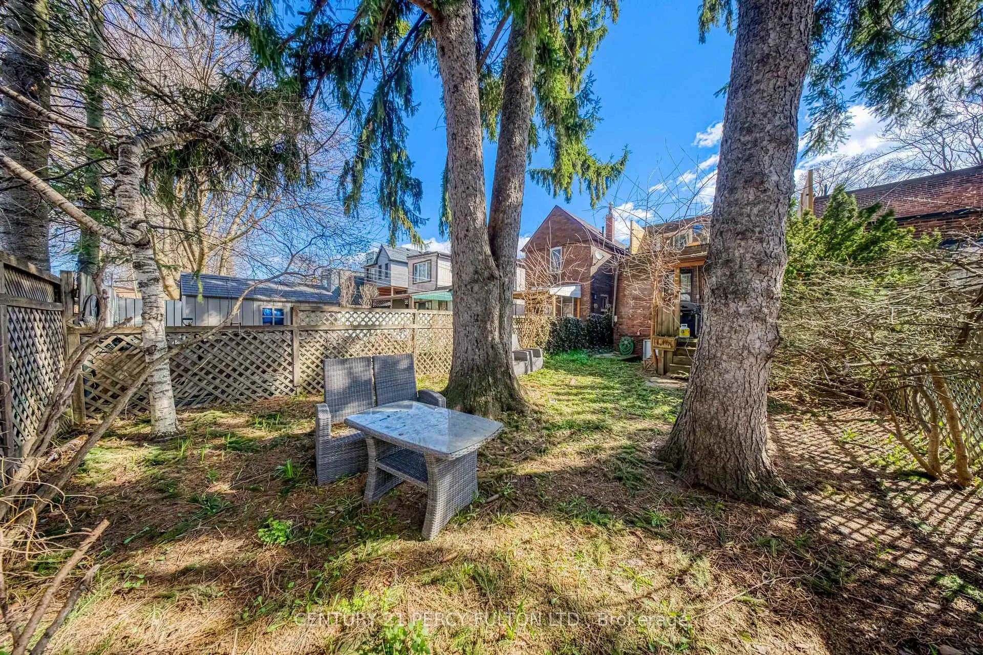 Photo 26 of 10 Redwood Avenue, Toronto, Greenwood-Coxwell — HOMEH