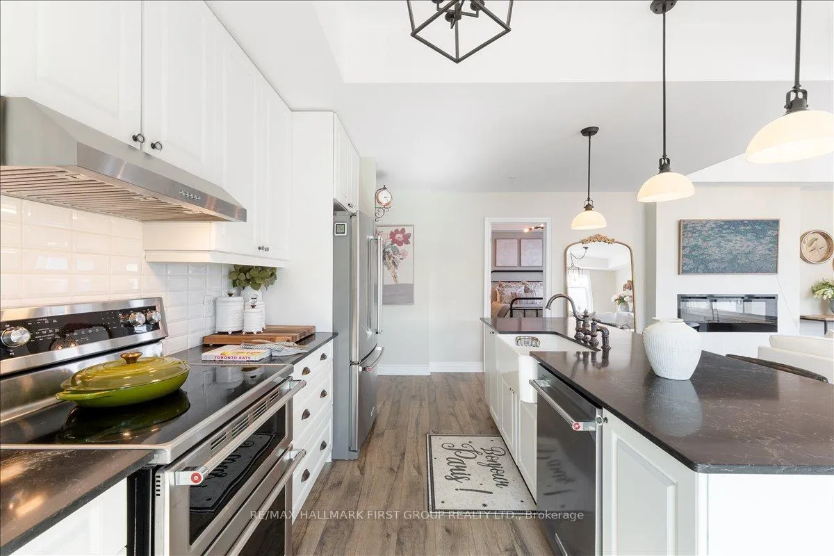 Photo 12 of Unit 314, 660 Gordon Street, Whitby, Port Whitby — HOMEH