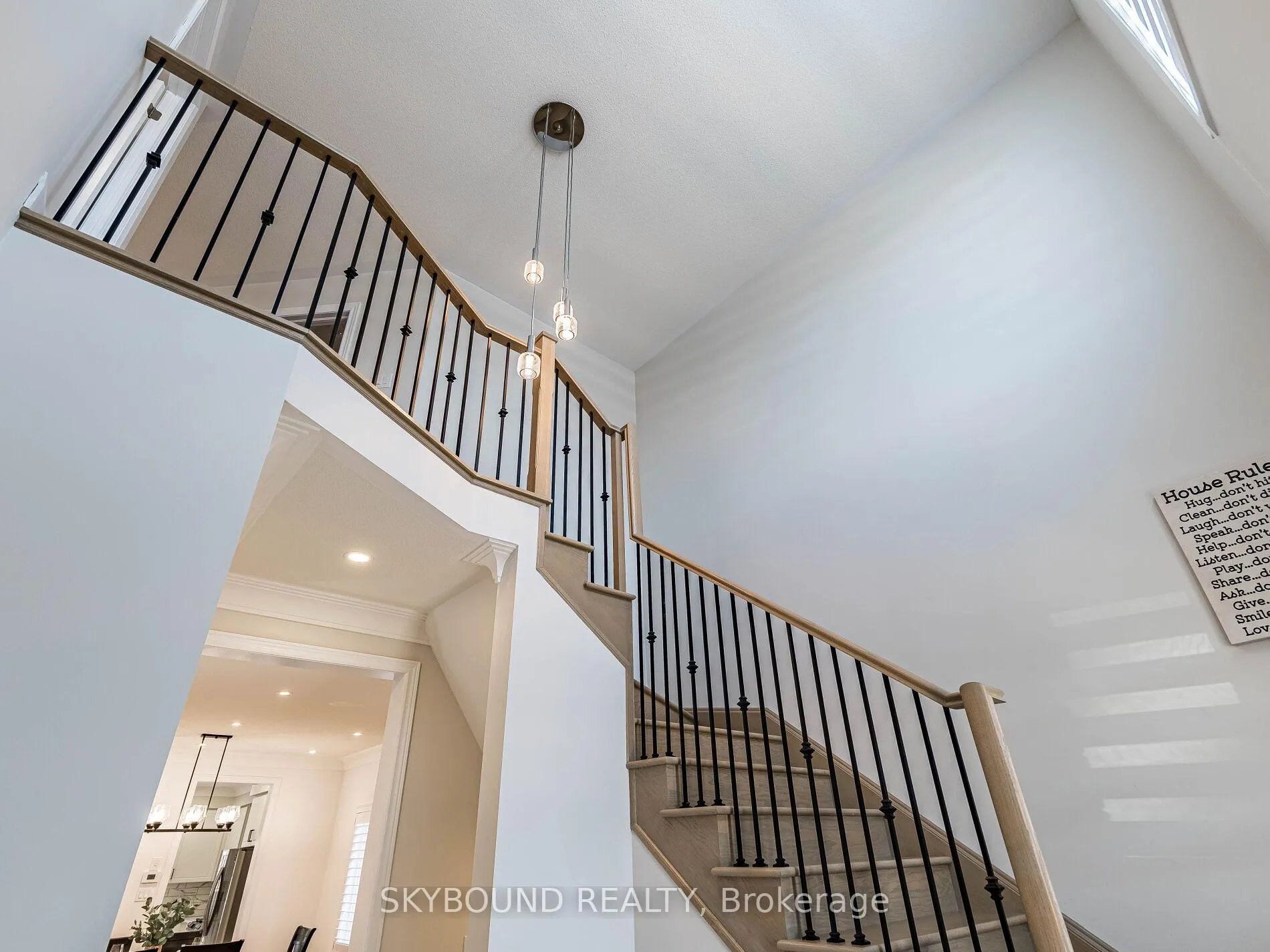 Photo 5 of 237 Shoreview Drive, Welland, Hwy 406/Welland — HOMEH