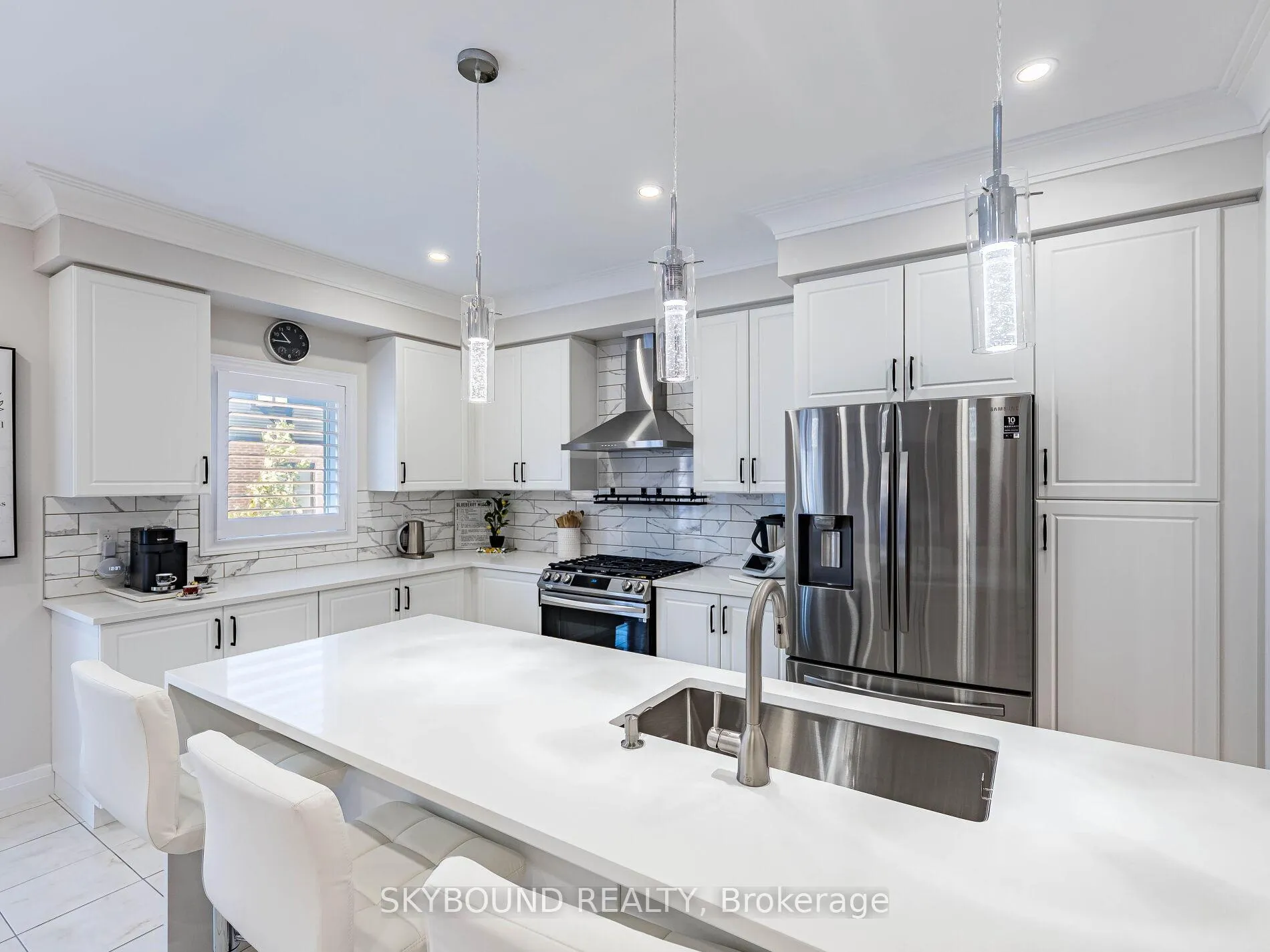 Photo 18 of 237 Shoreview Drive, Welland, Hwy 406/Welland — HOMEH