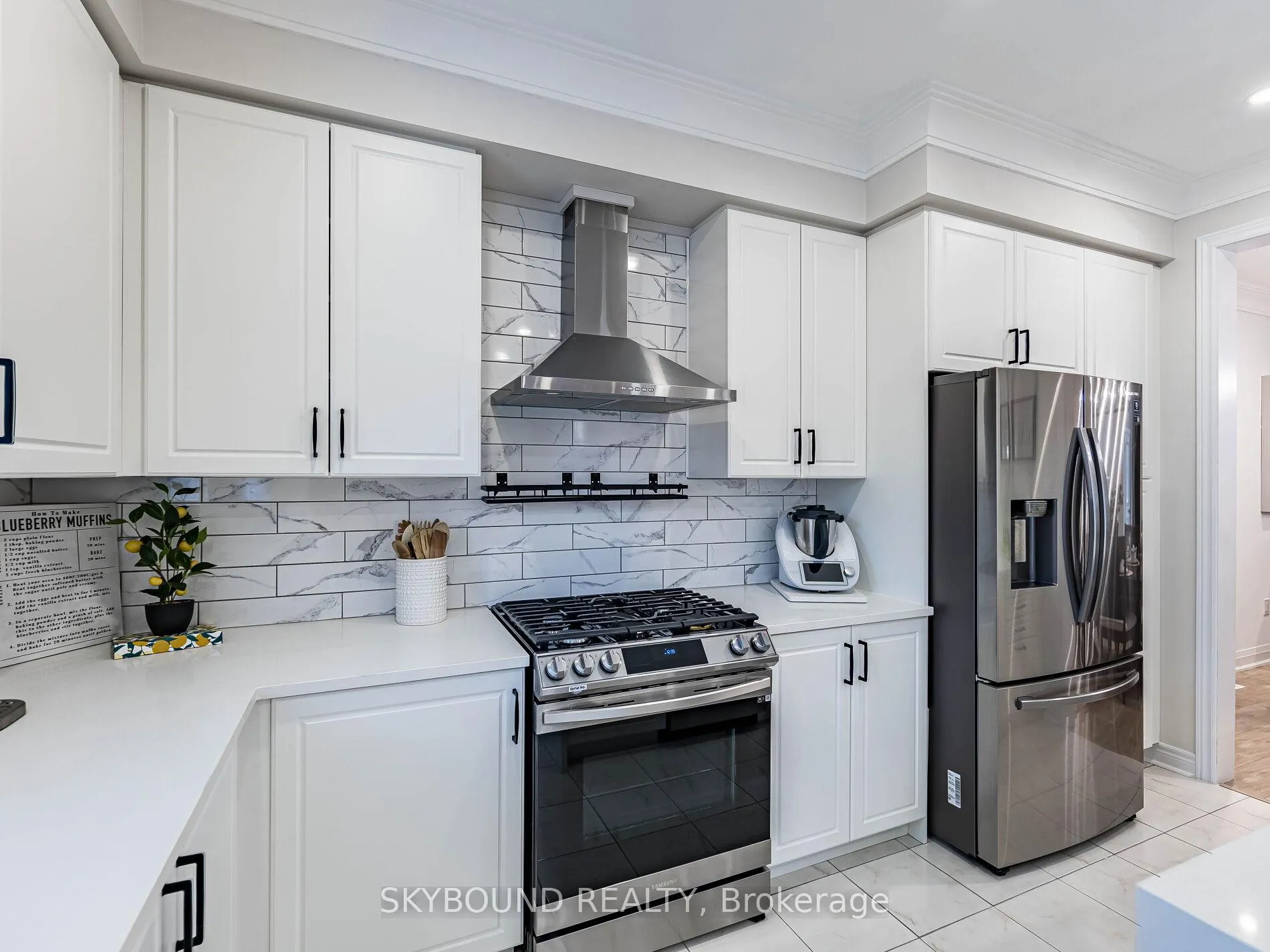 Photo 22 of 237 Shoreview Drive, Welland, Hwy 406/Welland — HOMEH