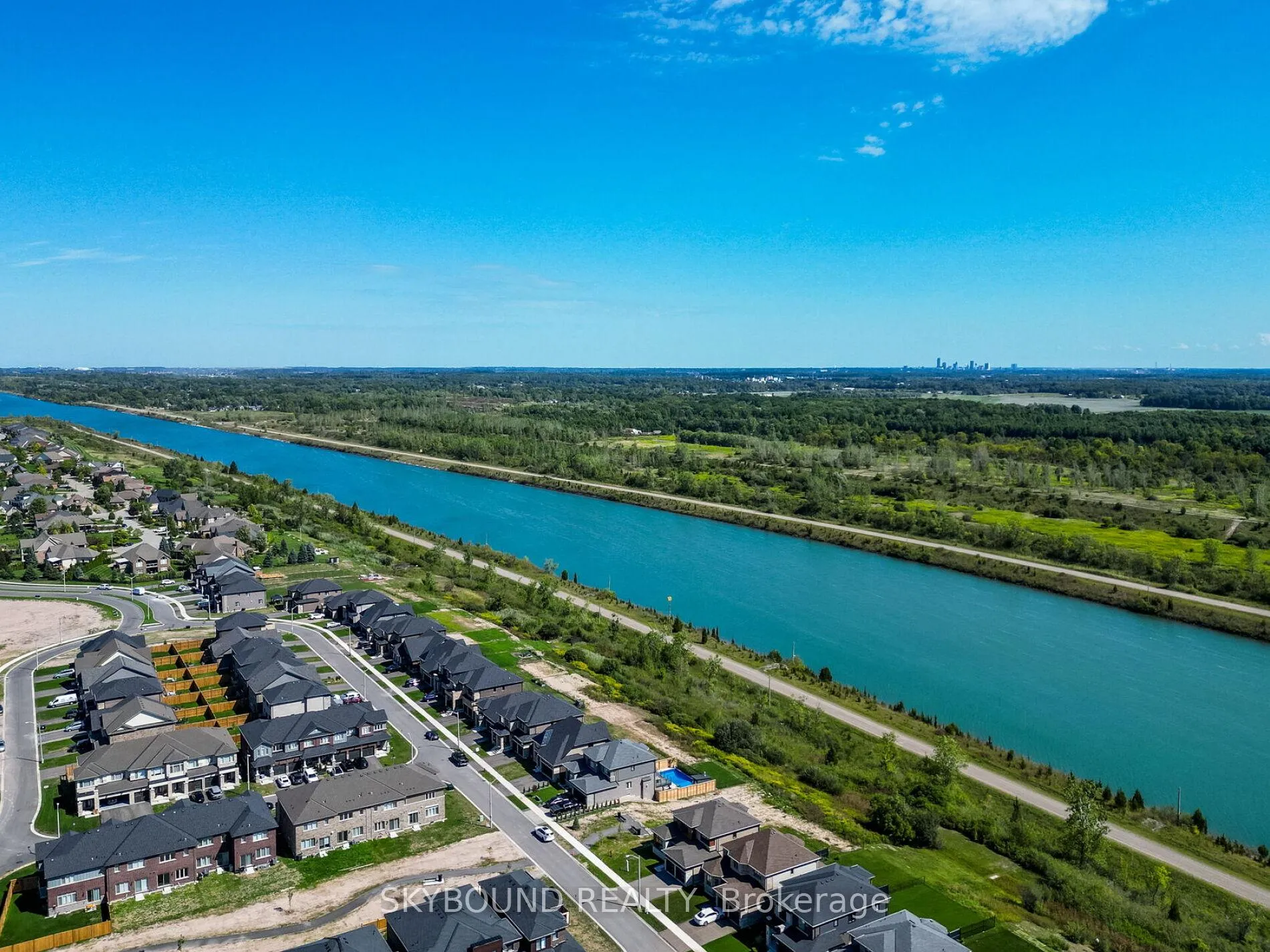Photo 44 of 237 Shoreview Drive, Welland, Hwy 406/Welland — HOMEH
