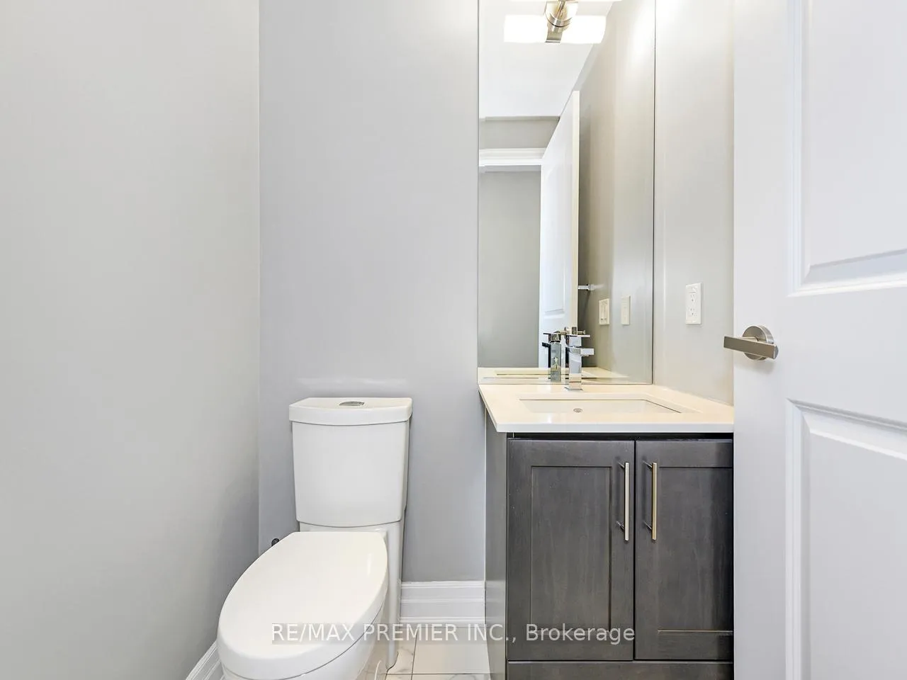 Photo 7 of Unit 1212, 9085 Jane Street, Vaughan, Concord — HOMEH