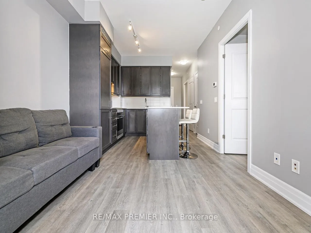 Photo 8 of Unit 1212, 9085 Jane Street, Vaughan, Concord — HOMEH