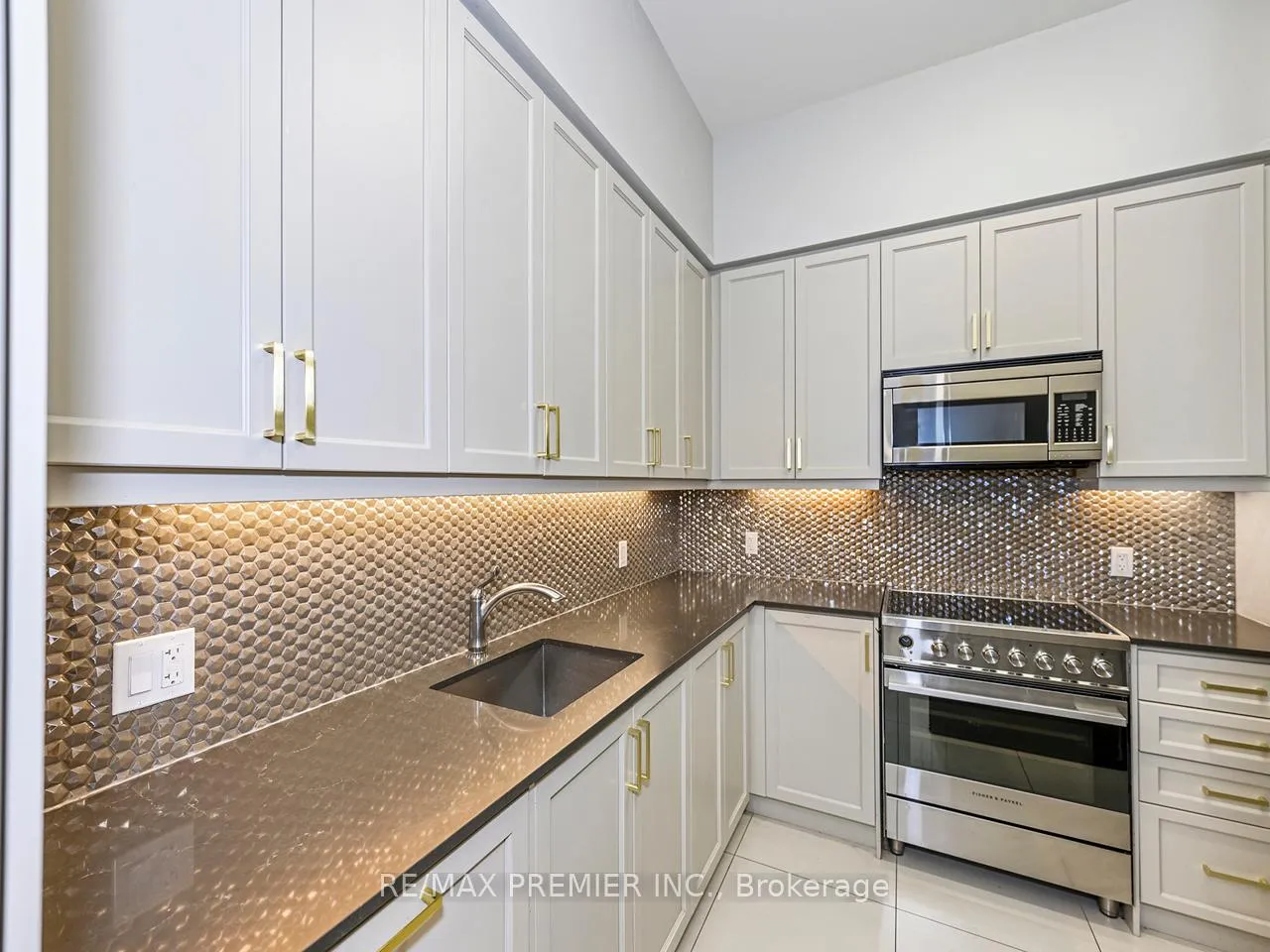 Photo 38 of Unit 1212, 9085 Jane Street, Vaughan, Concord — HOMEH