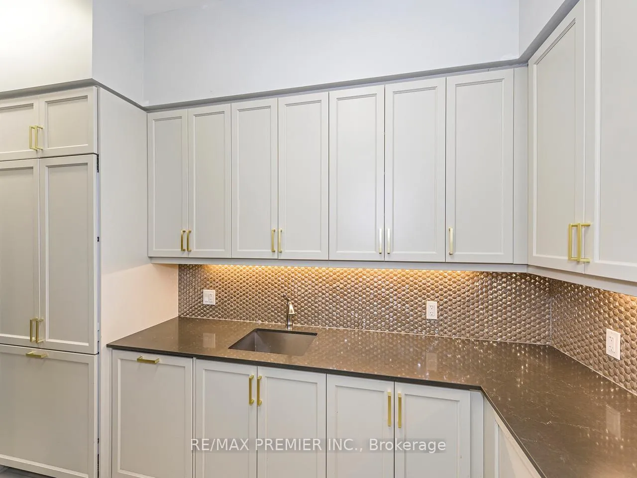 Photo 39 of Unit 1212, 9085 Jane Street, Vaughan, Concord — HOMEH