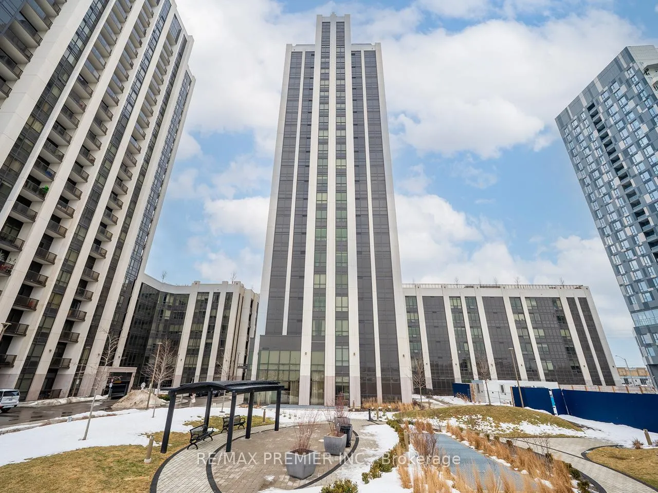 Photo 43 of Unit 1212, 9085 Jane Street, Vaughan, Concord — HOMEH