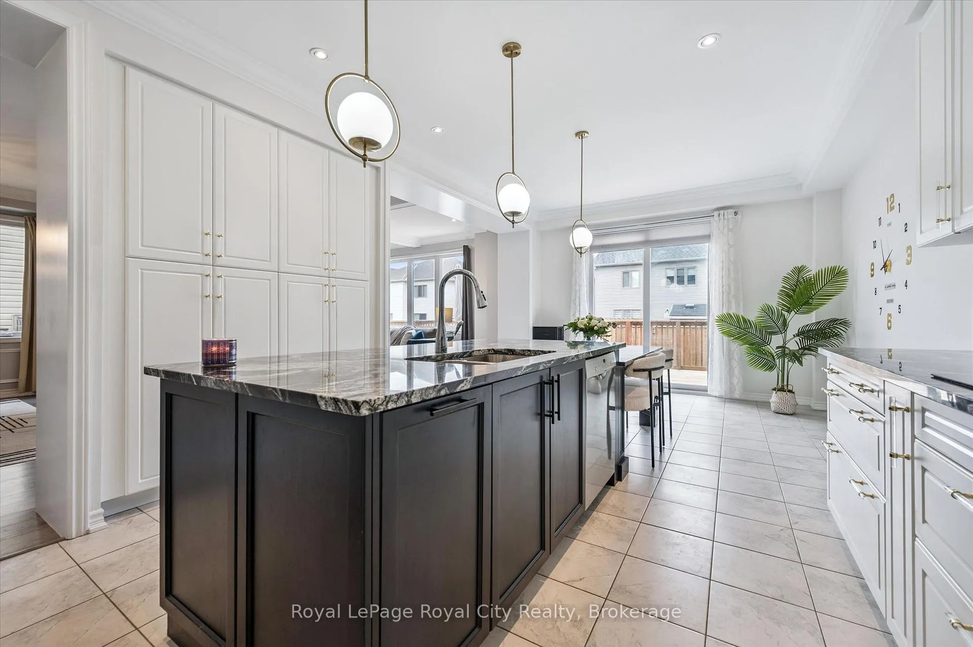 Photo 14 of 145 Harpin Way E, Centre Wellington, Fergus — HOMEH