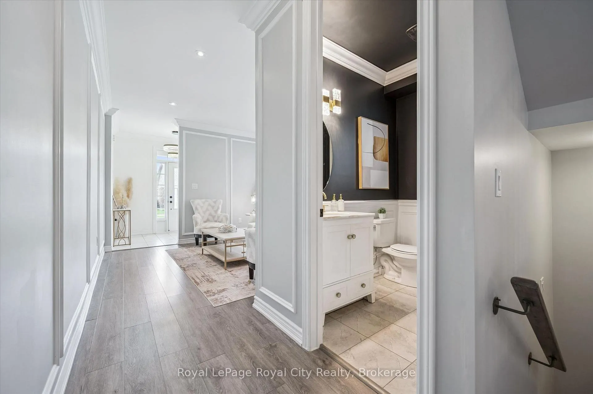 Photo 18 of 145 Harpin Way E, Centre Wellington, Fergus — HOMEH