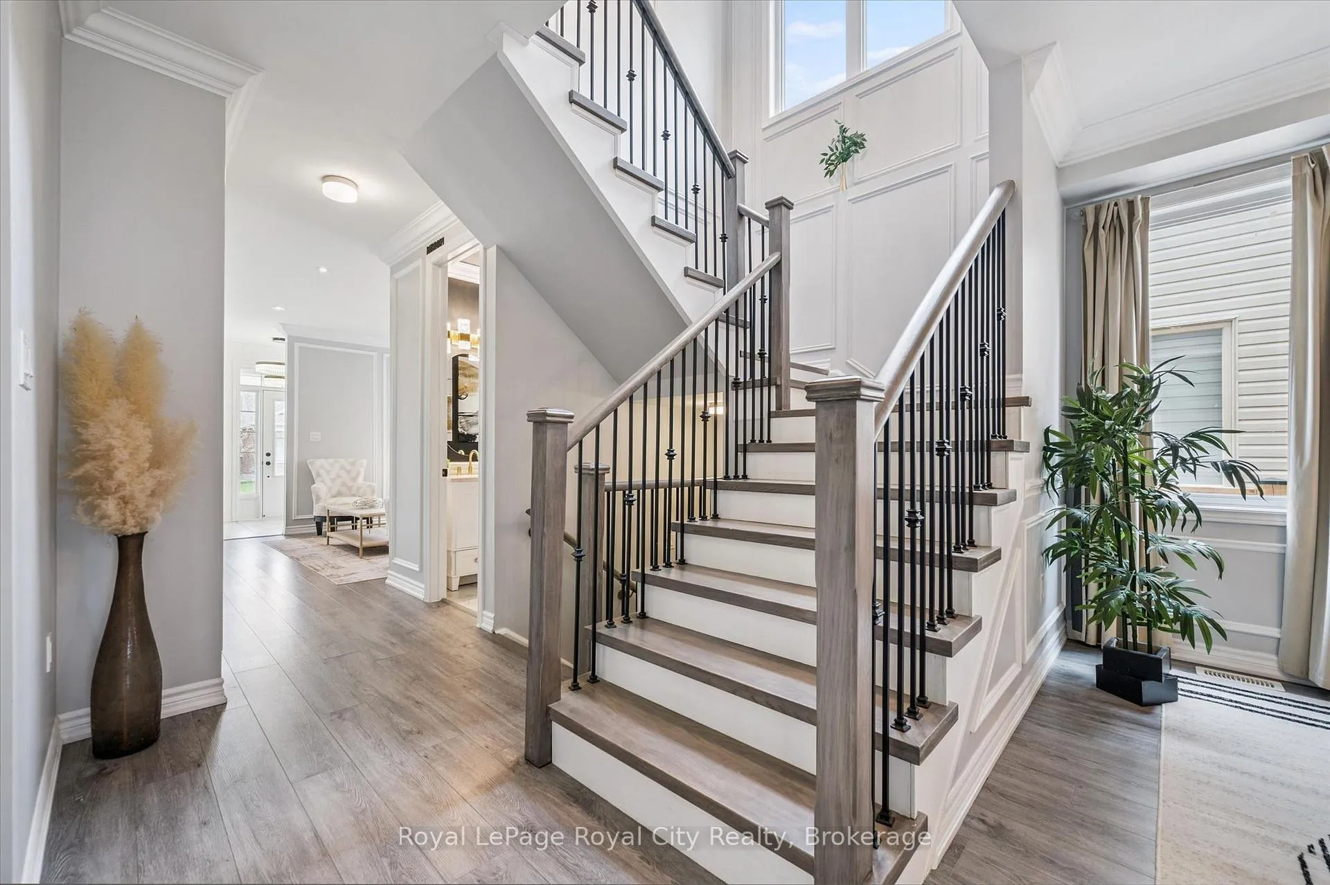Photo 20 of 145 Harpin Way E, Centre Wellington, Fergus — HOMEH