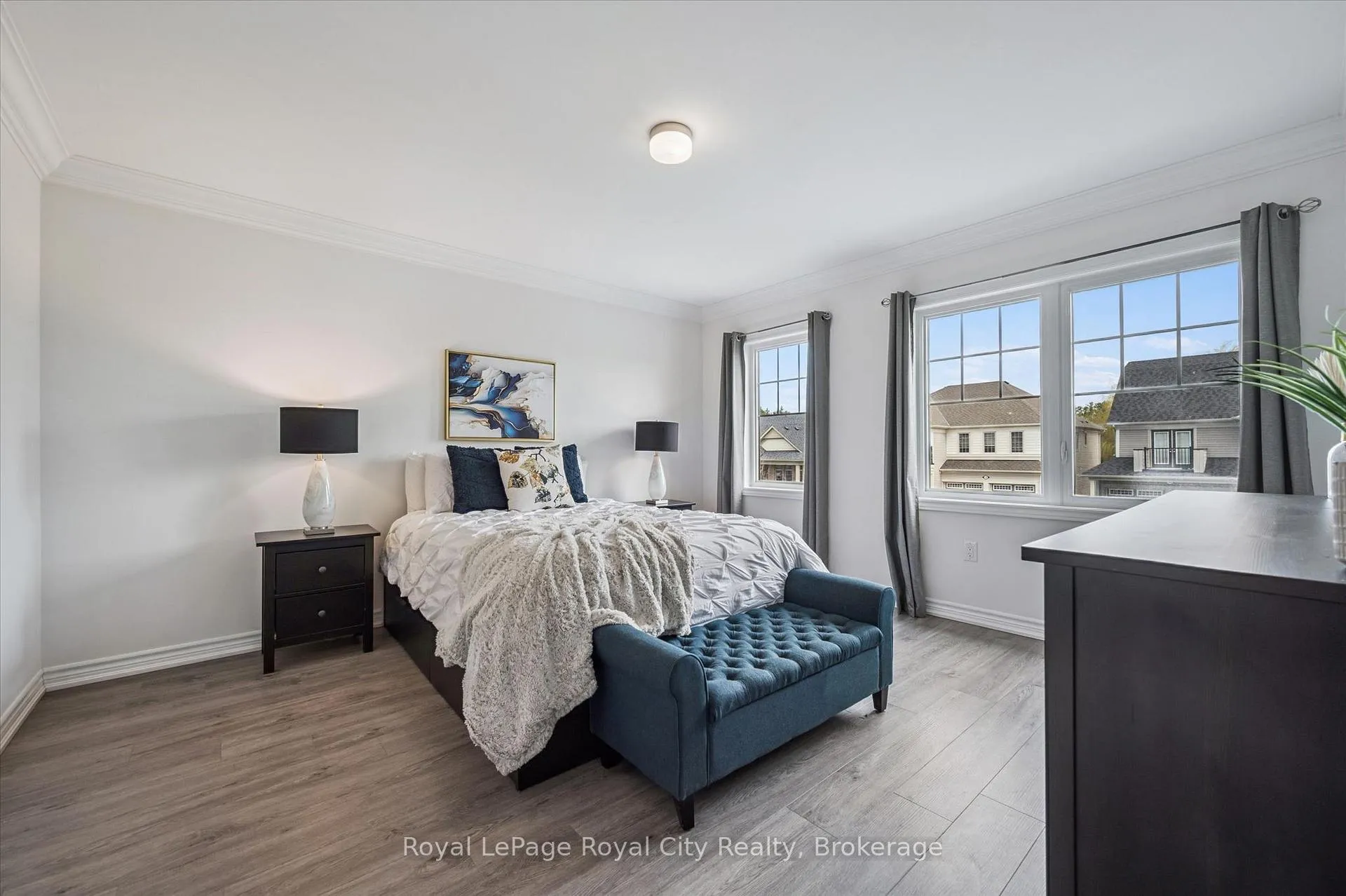 Photo 24 of 145 Harpin Way E, Centre Wellington, Fergus — HOMEH