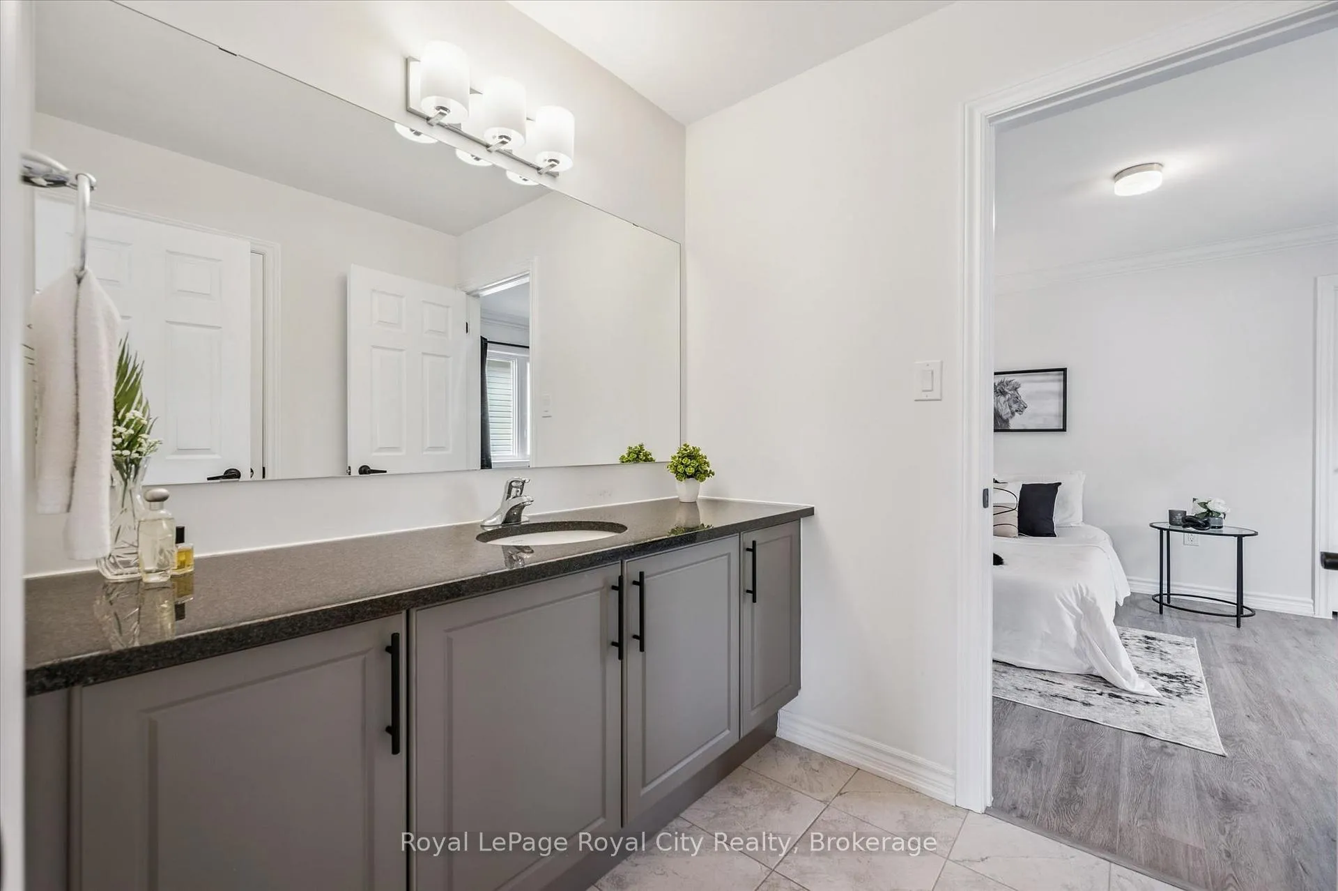 Photo 26 of 145 Harpin Way E, Centre Wellington, Fergus — HOMEH