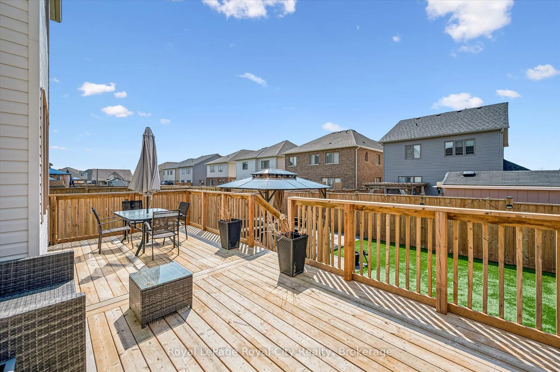 Photo 41 of 145 Harpin Way E, Centre Wellington, Fergus — HOMEH