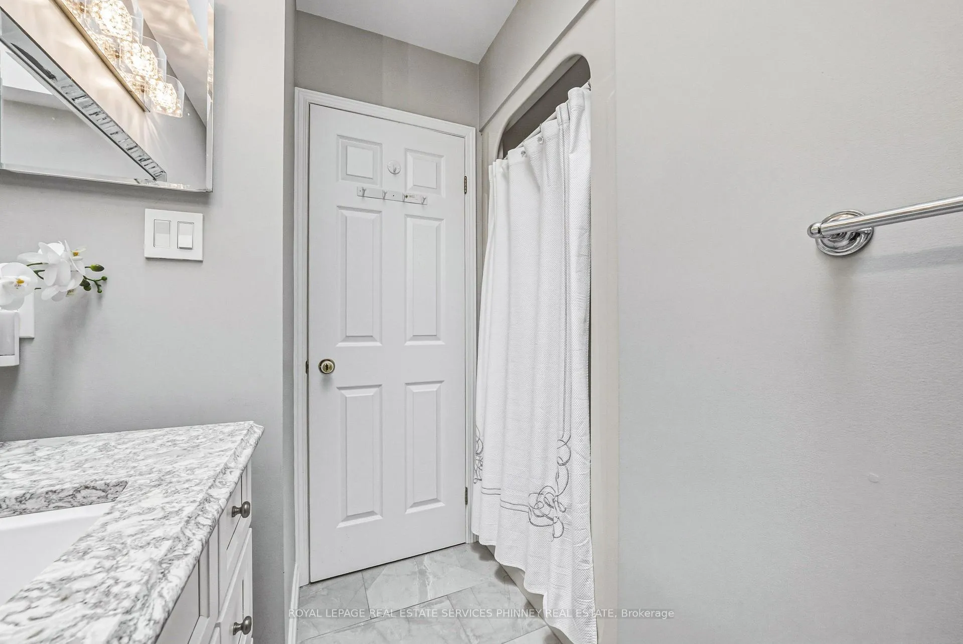 Photo 15 of 48 Tanager Drive, Guelph, Kortright Hills — HOMEH