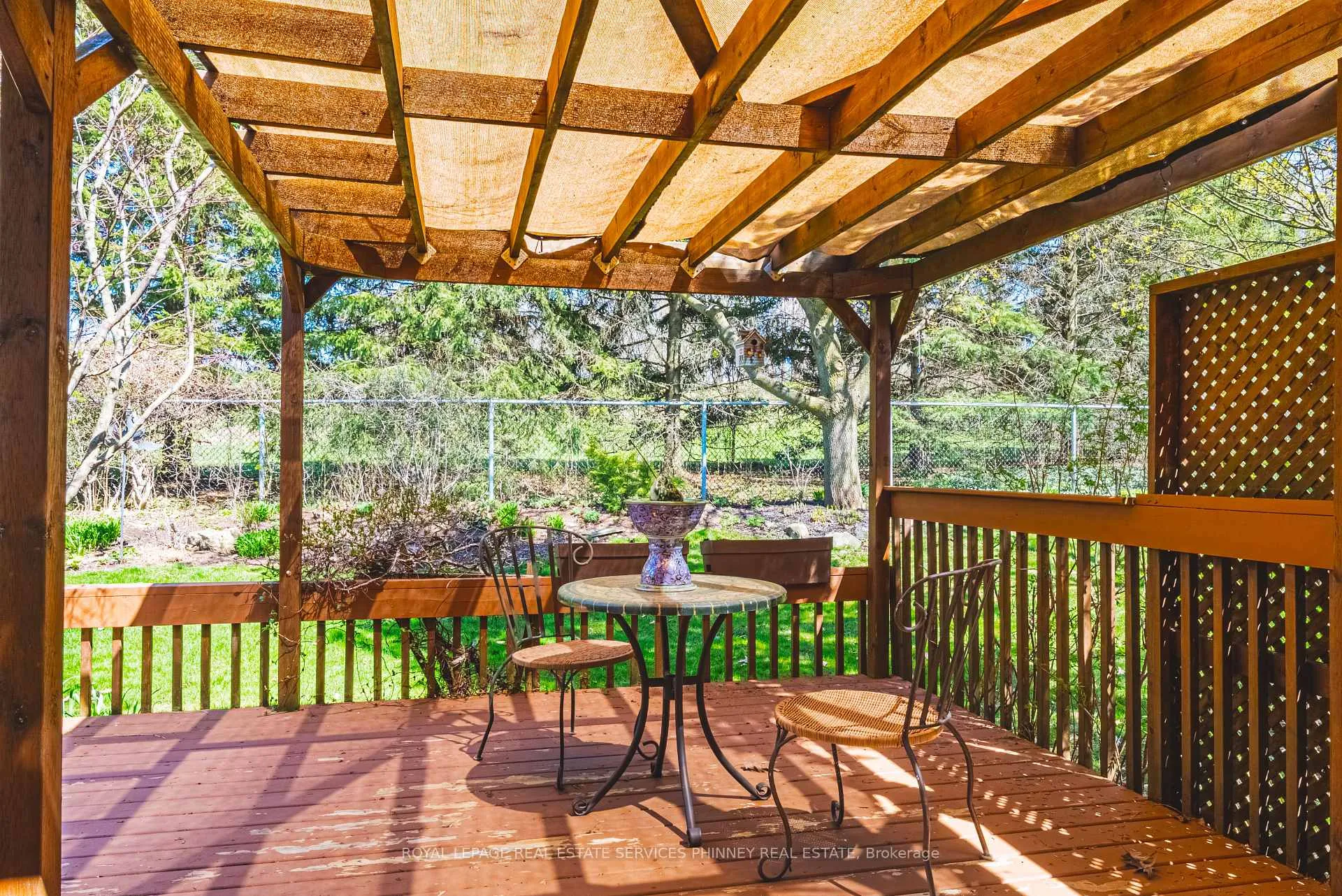 Photo 20 of 48 Tanager Drive, Guelph, Kortright Hills — HOMEH