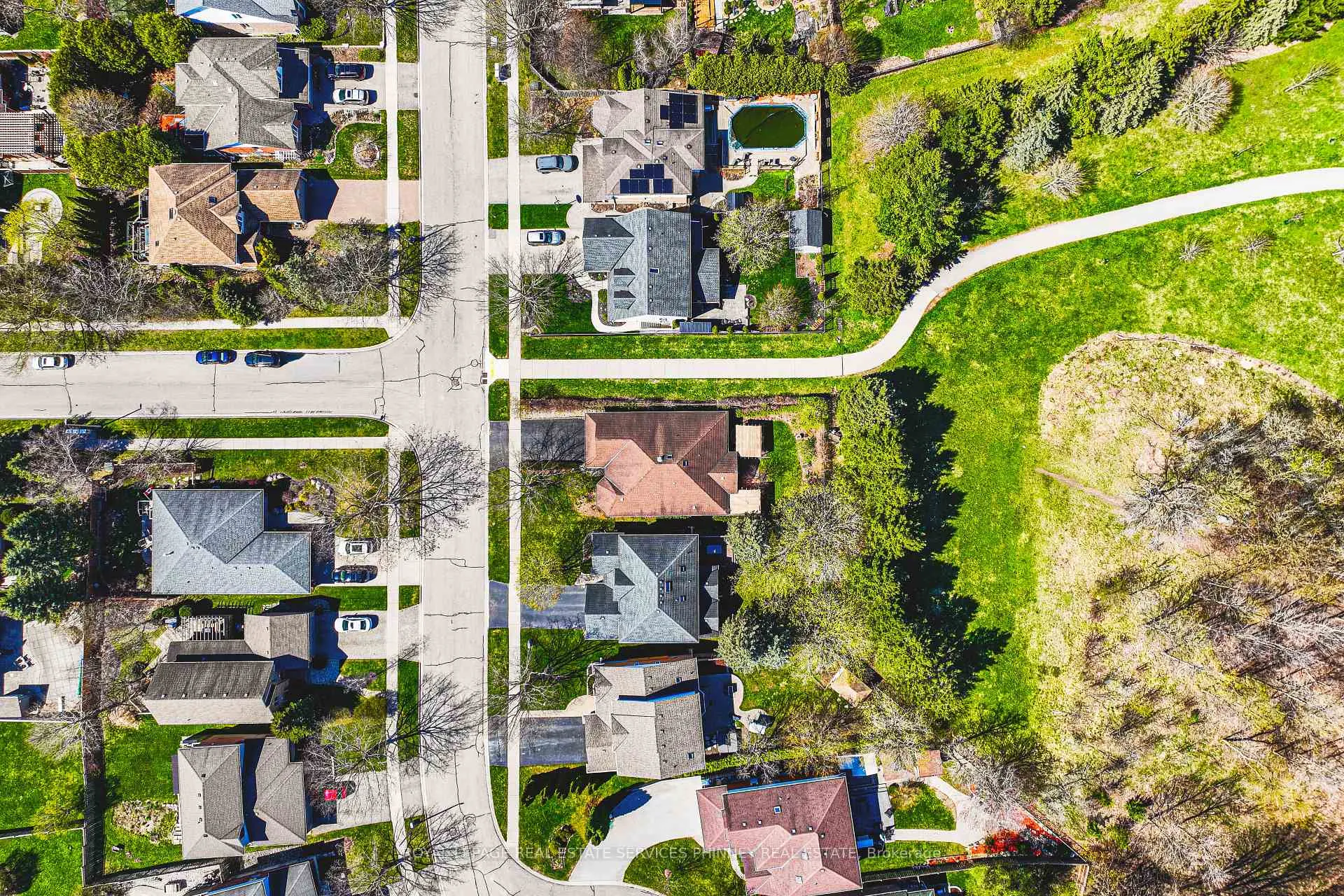 Photo 26 of 48 Tanager Drive, Guelph, Kortright Hills — HOMEH