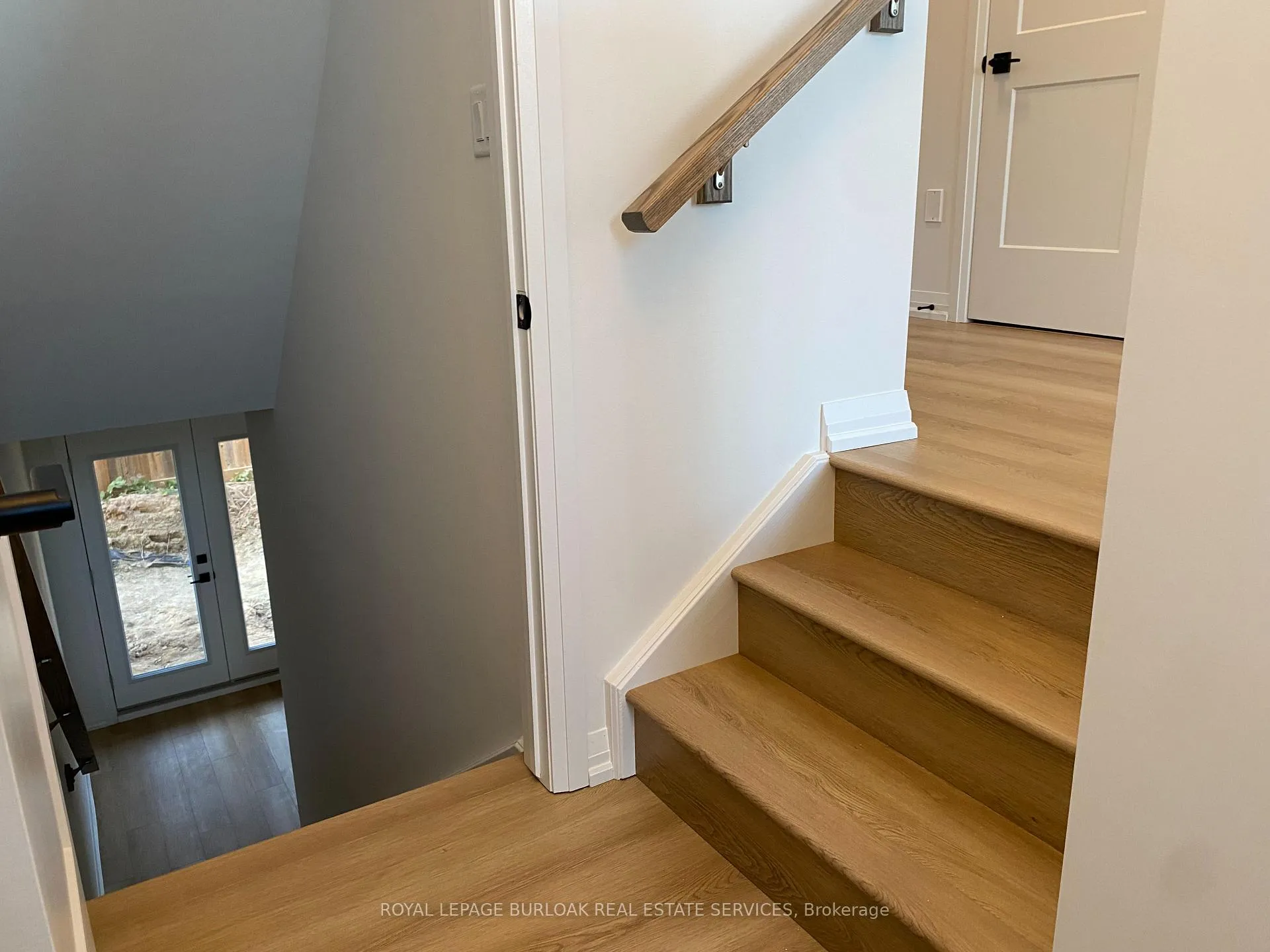 Photo 5 of Unit 54, 55 Tom Brown Drive, Brant, Paris — HOMEH