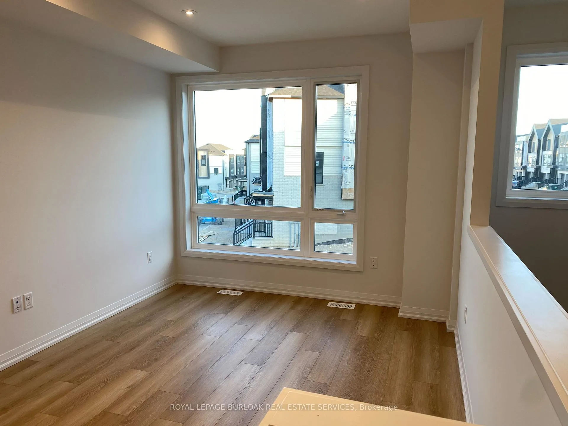 Photo 6 of Unit 54, 55 Tom Brown Drive, Brant, Paris — HOMEH