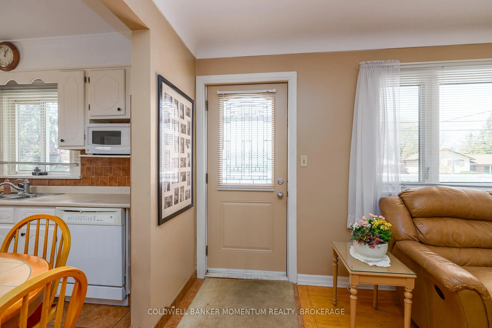 Photo 5 of 516 Geneva Street, St. Catharines, Vine/Linwell — HOMEH