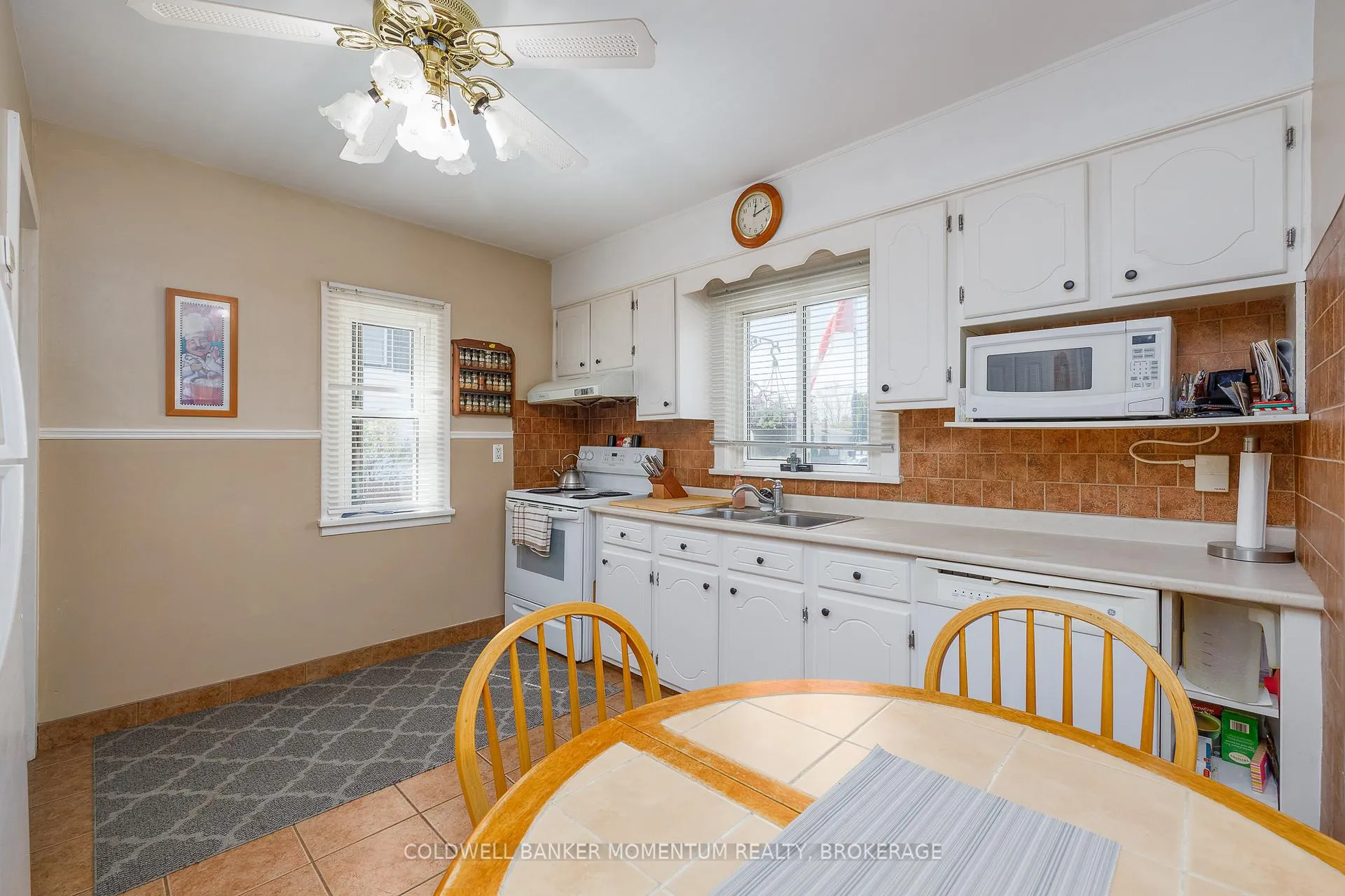 Photo 9 of 516 Geneva Street, St. Catharines, Vine/Linwell — HOMEH