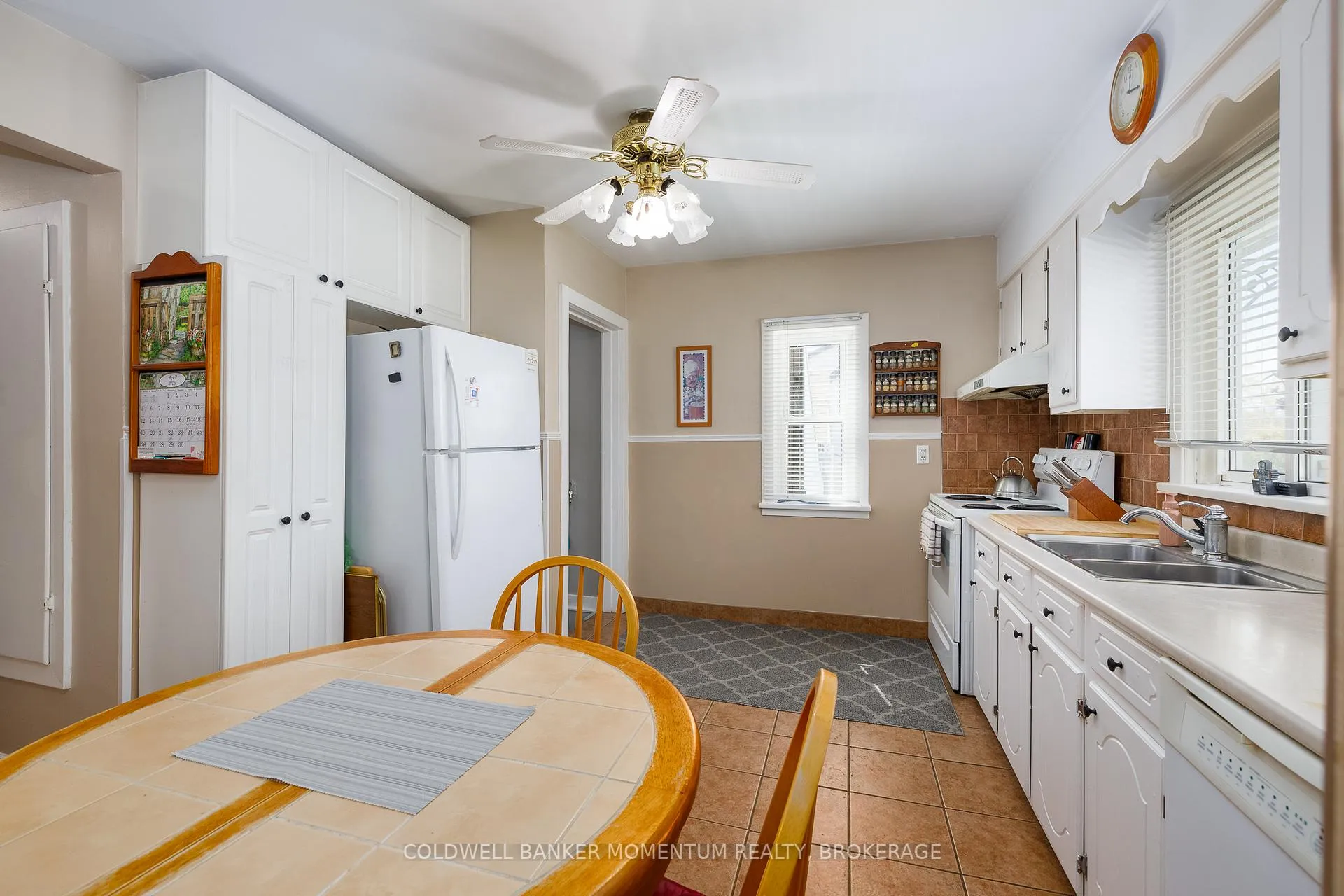 Photo 12 of 516 Geneva Street, St. Catharines, Vine/Linwell — HOMEH
