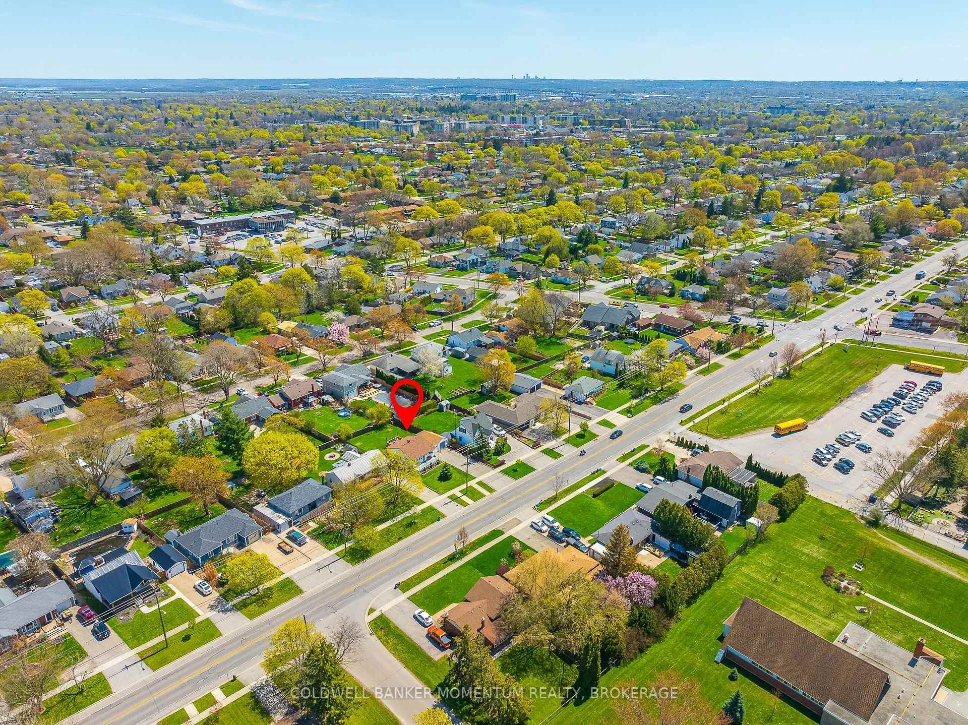 Photo 33 of 516 Geneva Street, St. Catharines, Vine/Linwell — HOMEH