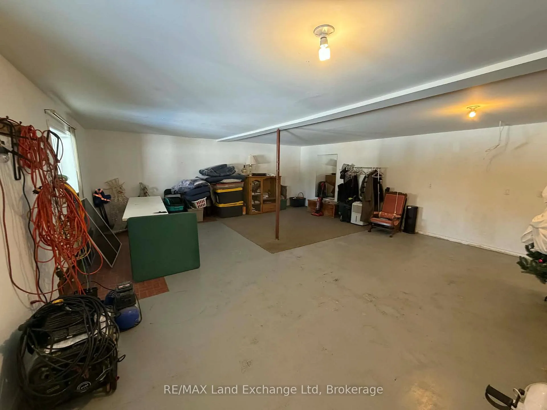 Photo 15 of 246 Diagonal Road, North Huron, Wingham — HOMEH