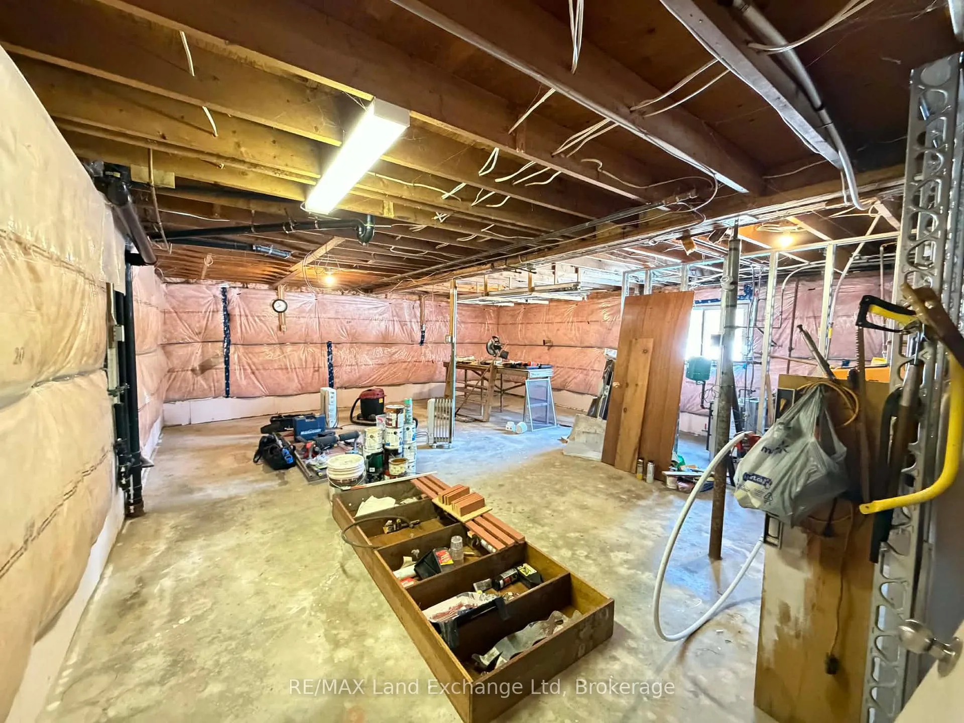Photo 17 of 246 Diagonal Road, North Huron, Wingham — HOMEH