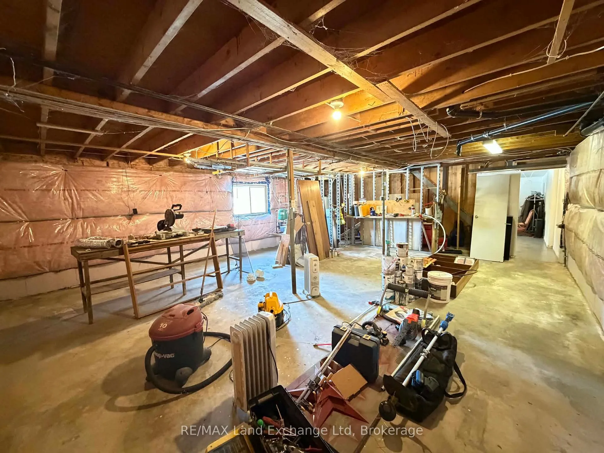 Photo 18 of 246 Diagonal Road, North Huron, Wingham — HOMEH