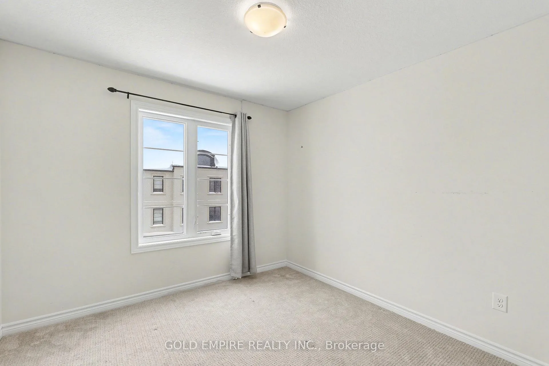 Photo 24 of 373 Callaway Road, London, North R — HOMEH