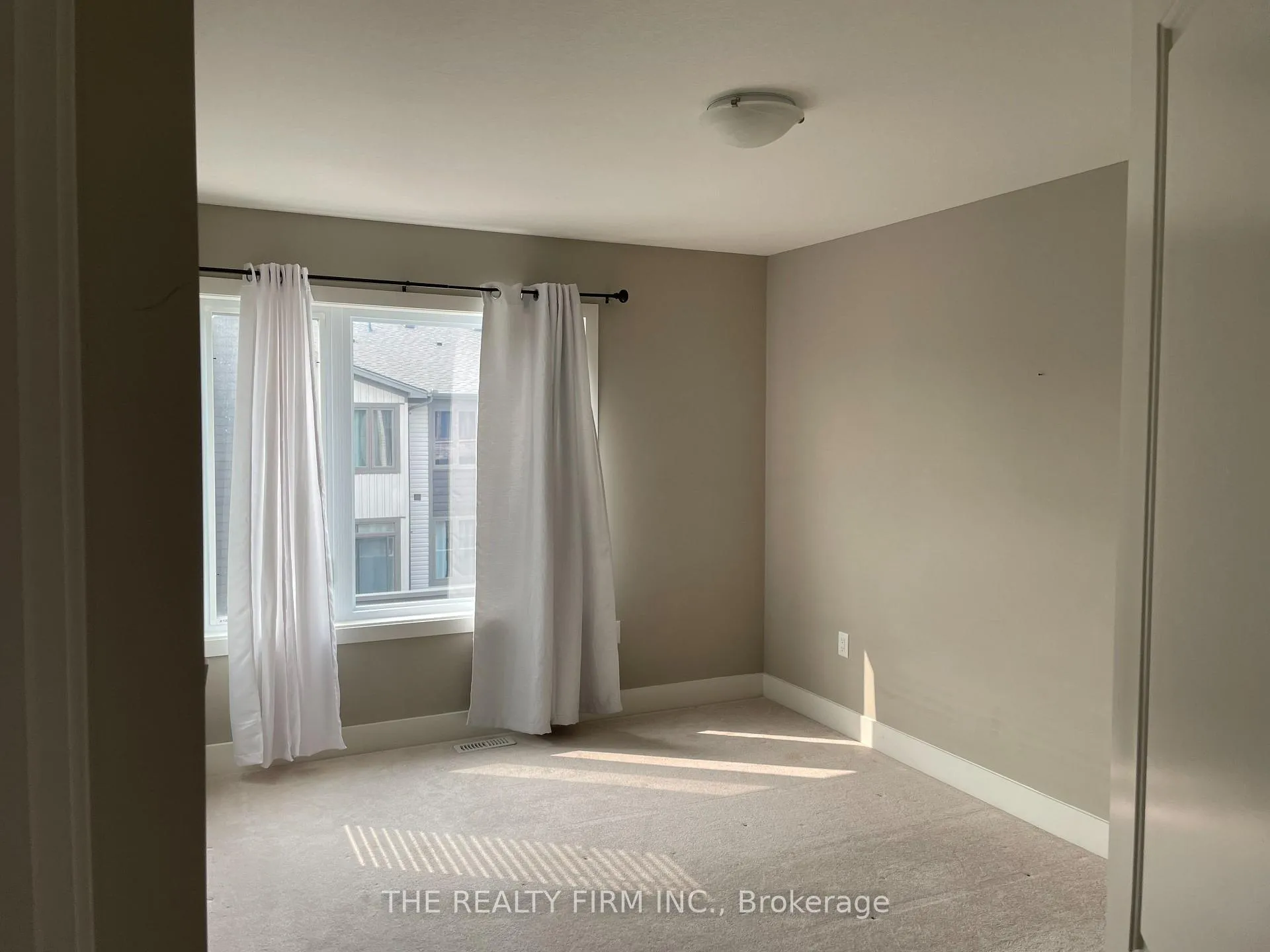 Photo 8 of Unit 148, 1960 Dalmagarry Road, London, North E — HOMEH