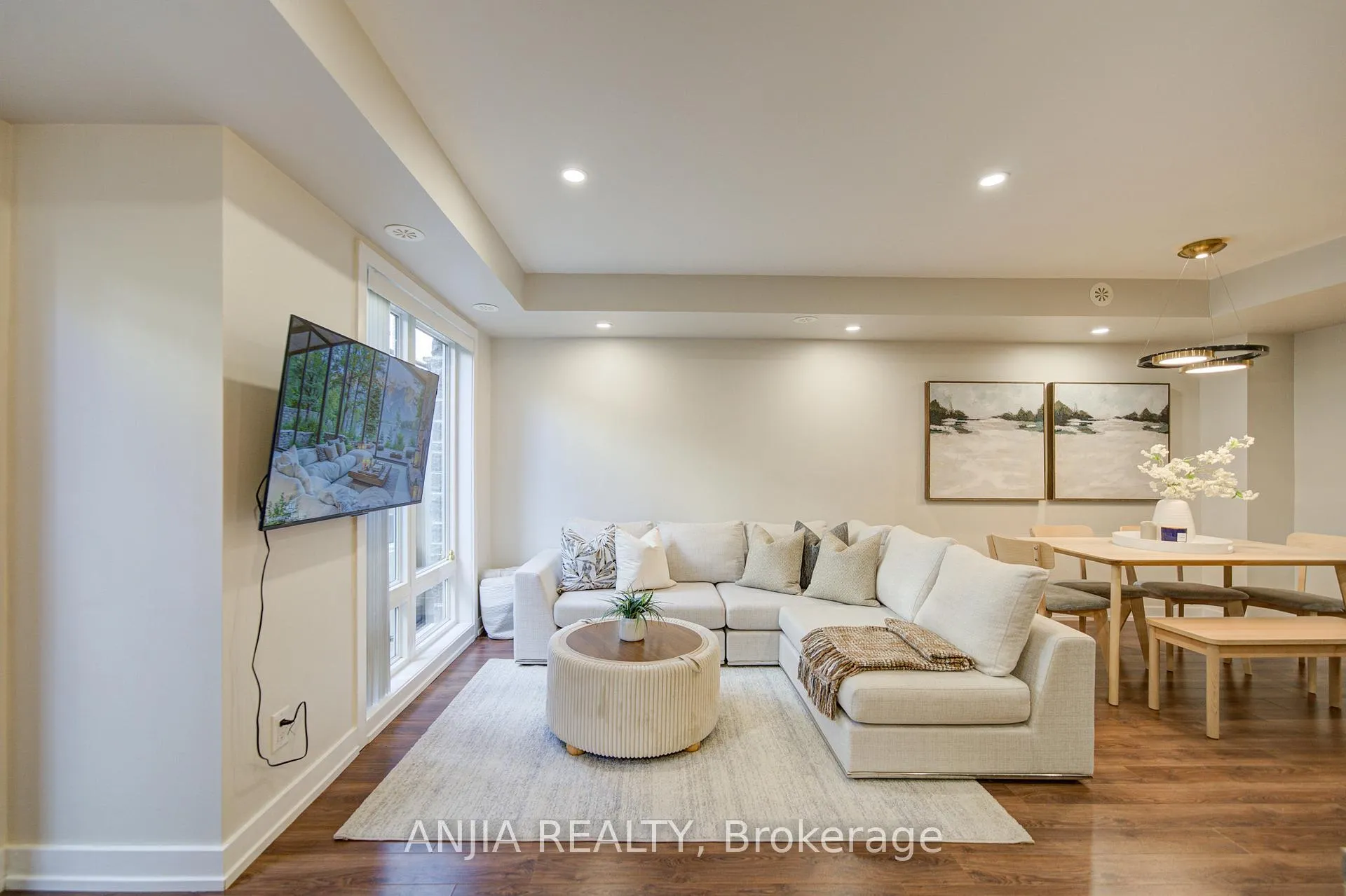 Photo 16 of Unit 1205, 11 Dunsheath Way, Markham, Cornell — HOMEH