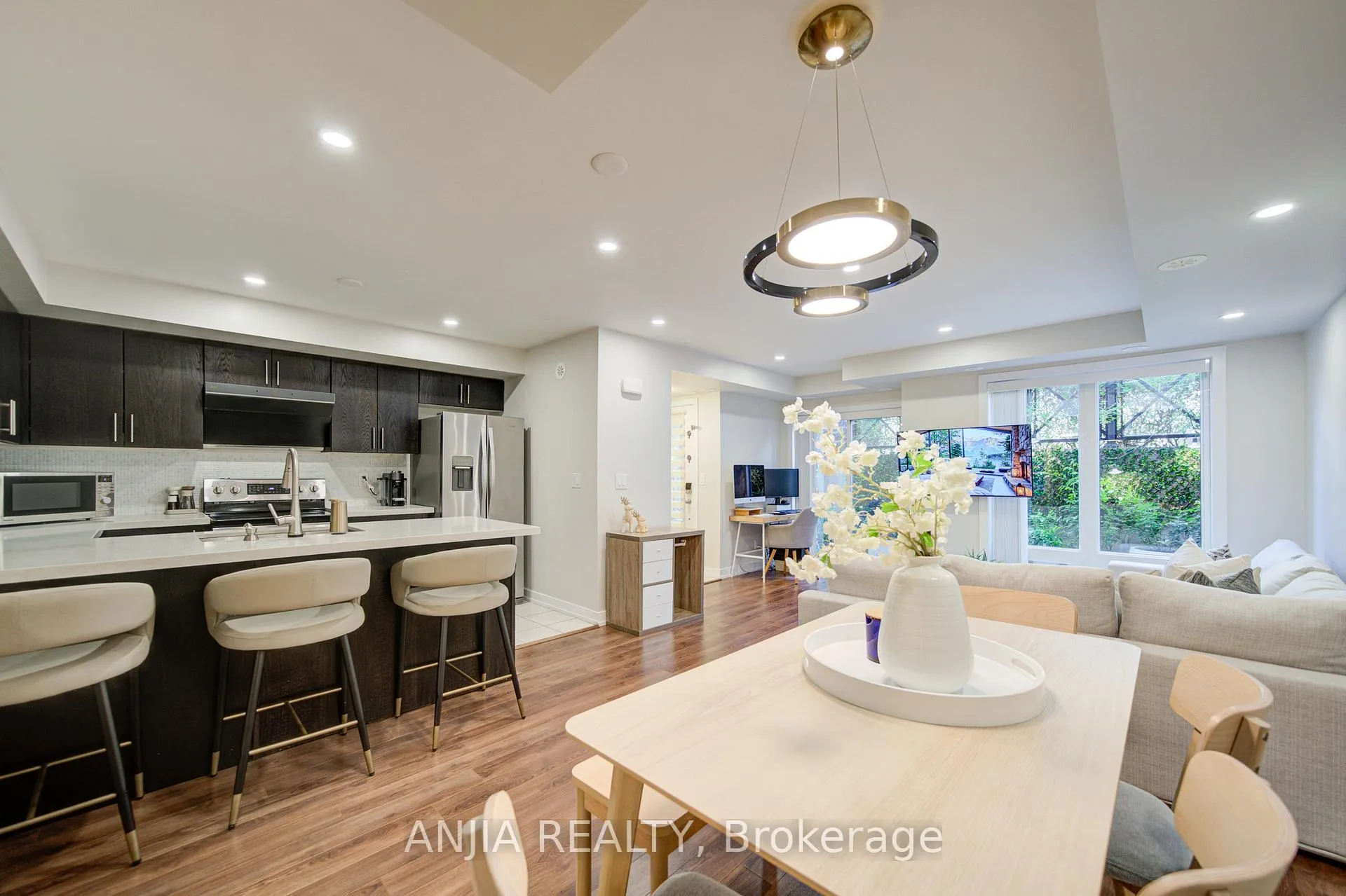 Photo 24 of Unit 1205, 11 Dunsheath Way, Markham, Cornell — HOMEH