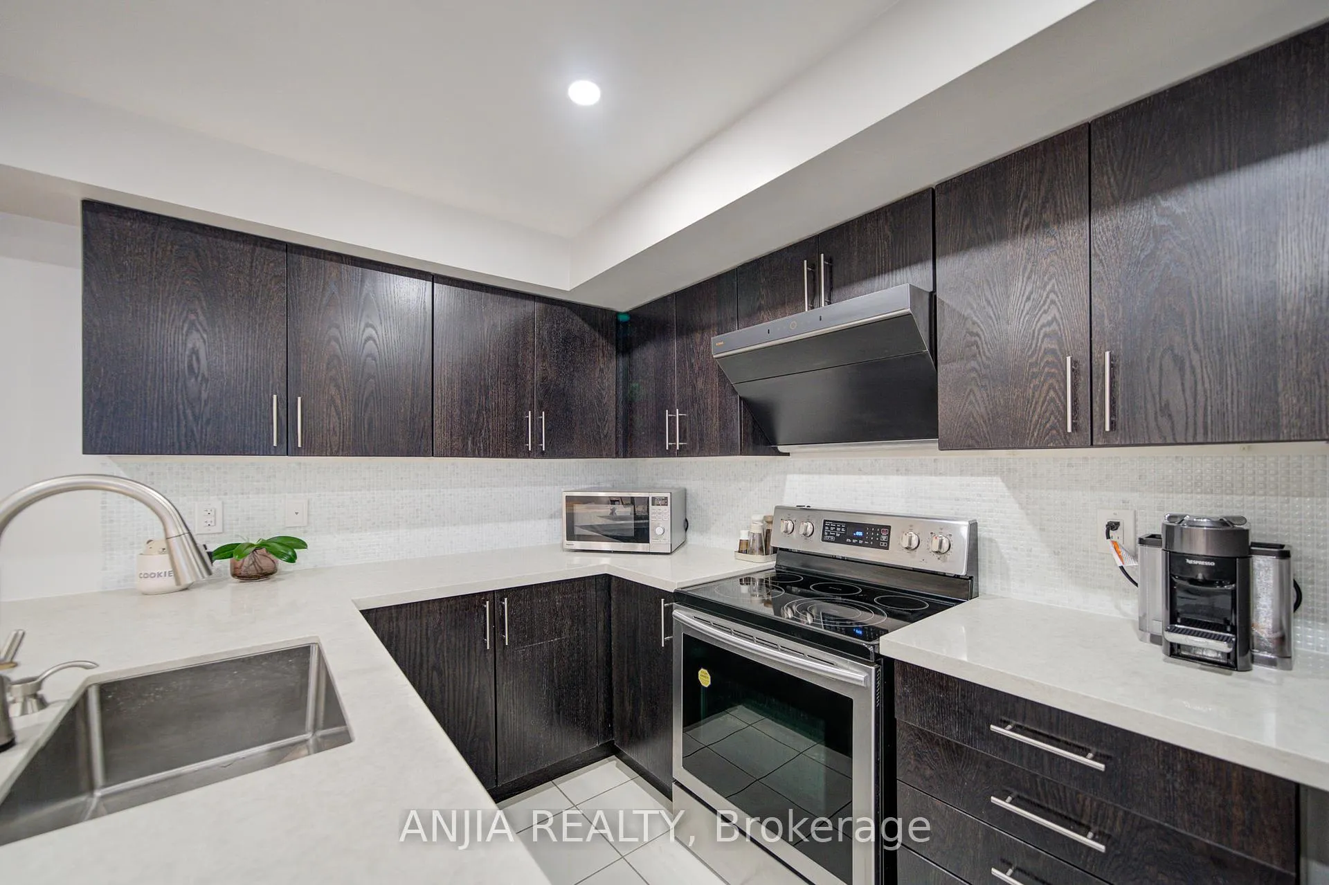 Photo 27 of Unit 1205, 11 Dunsheath Way, Markham, Cornell — HOMEH