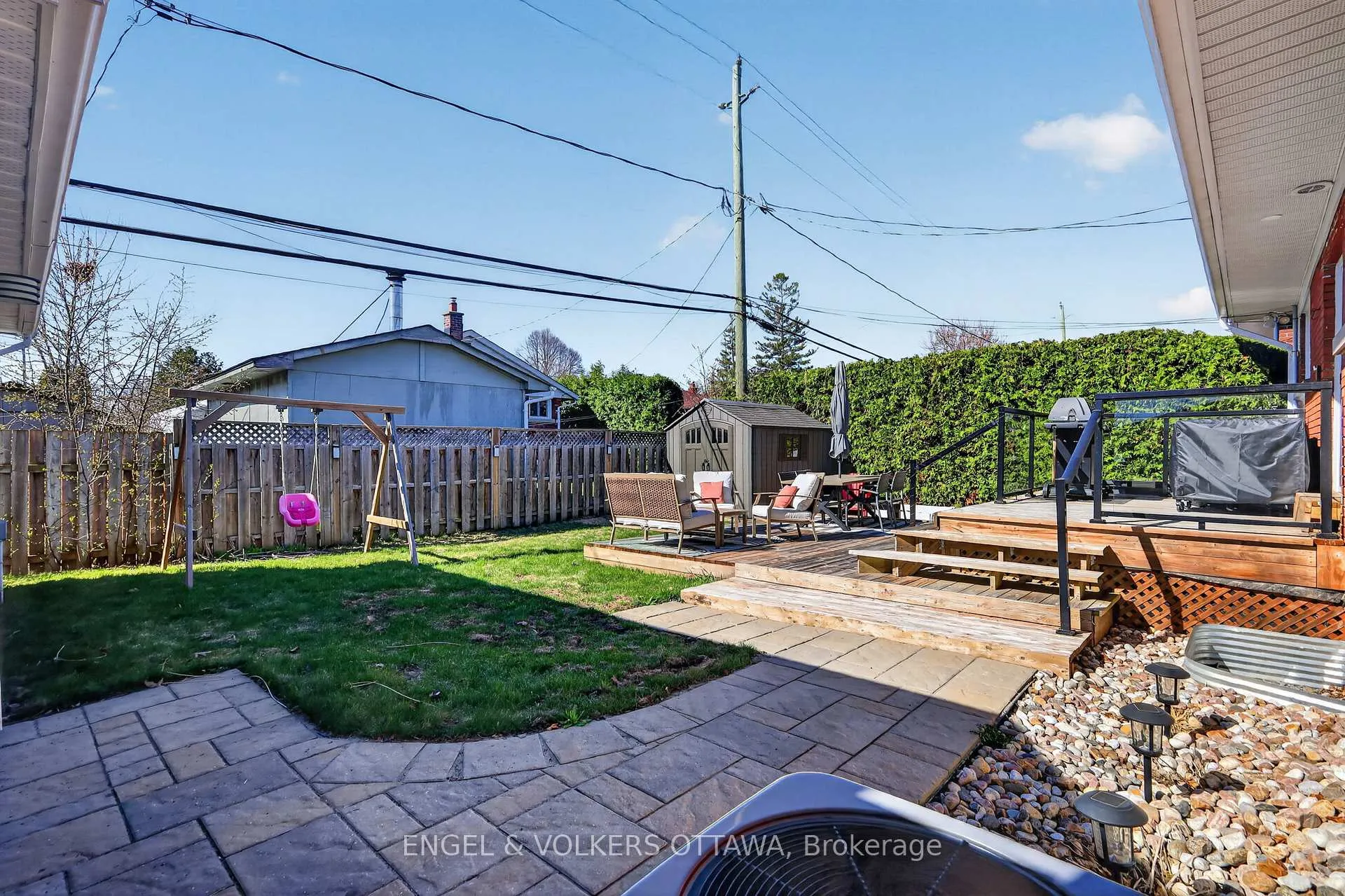 Photo 37 of 754 Cork Street, Ottawa, Elmvale Acres — HOMEH