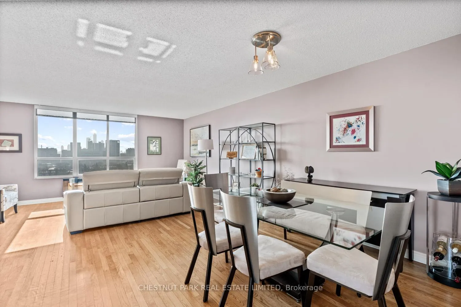 Photo 3 of Unit 1606, 35 Merton Street, Toronto, Mount Pleasant West — HOMEH
