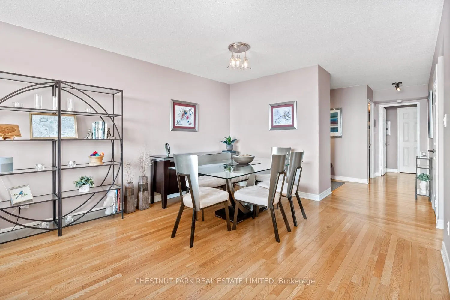 Photo 4 of Unit 1606, 35 Merton Street, Toronto, Mount Pleasant West — HOMEH