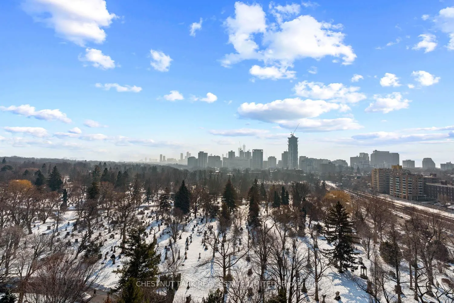 Photo 7 of Unit 1606, 35 Merton Street, Toronto, Mount Pleasant West — HOMEH