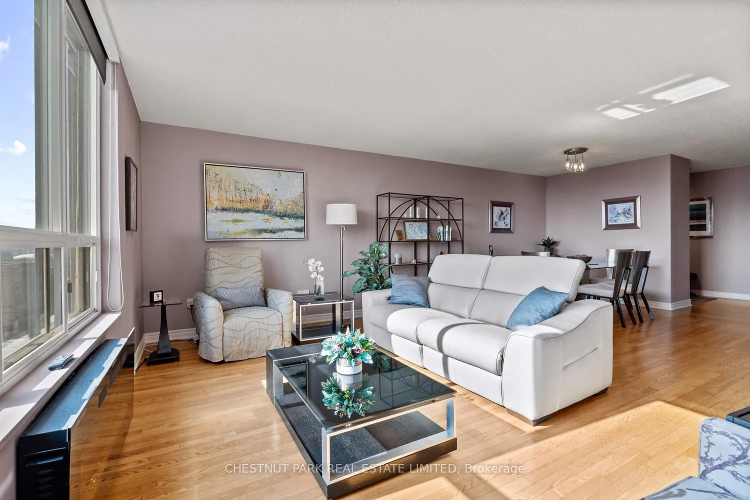 Photo 8 of Unit 1606, 35 Merton Street, Toronto, Mount Pleasant West — HOMEH