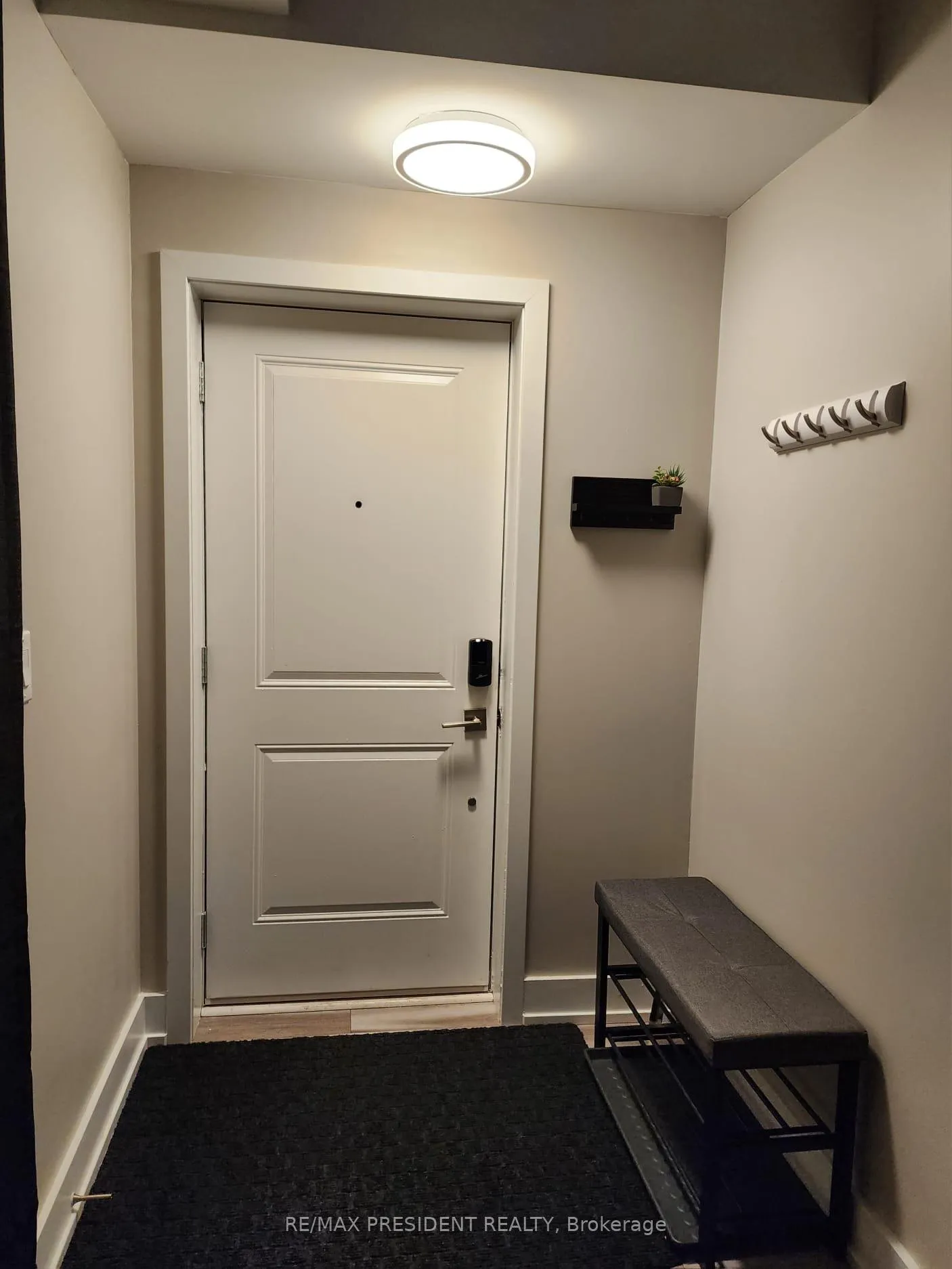 Photo 2 of Unit 113, 6065 Mcleod Road, Niagara Falls, Arad/Fallsview — HOMEH