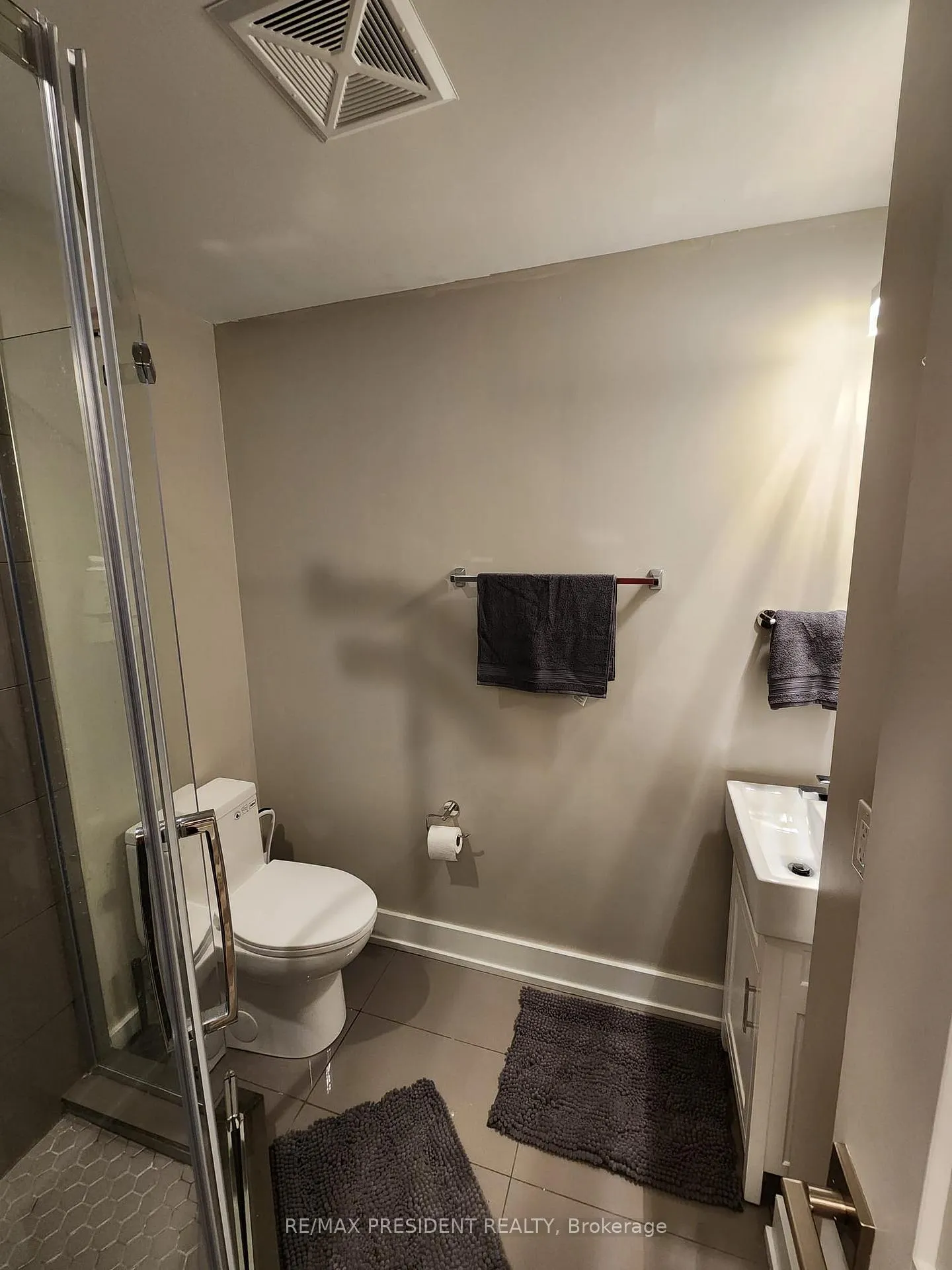 Photo 14 of Unit 113, 6065 Mcleod Road, Niagara Falls, Arad/Fallsview — HOMEH
