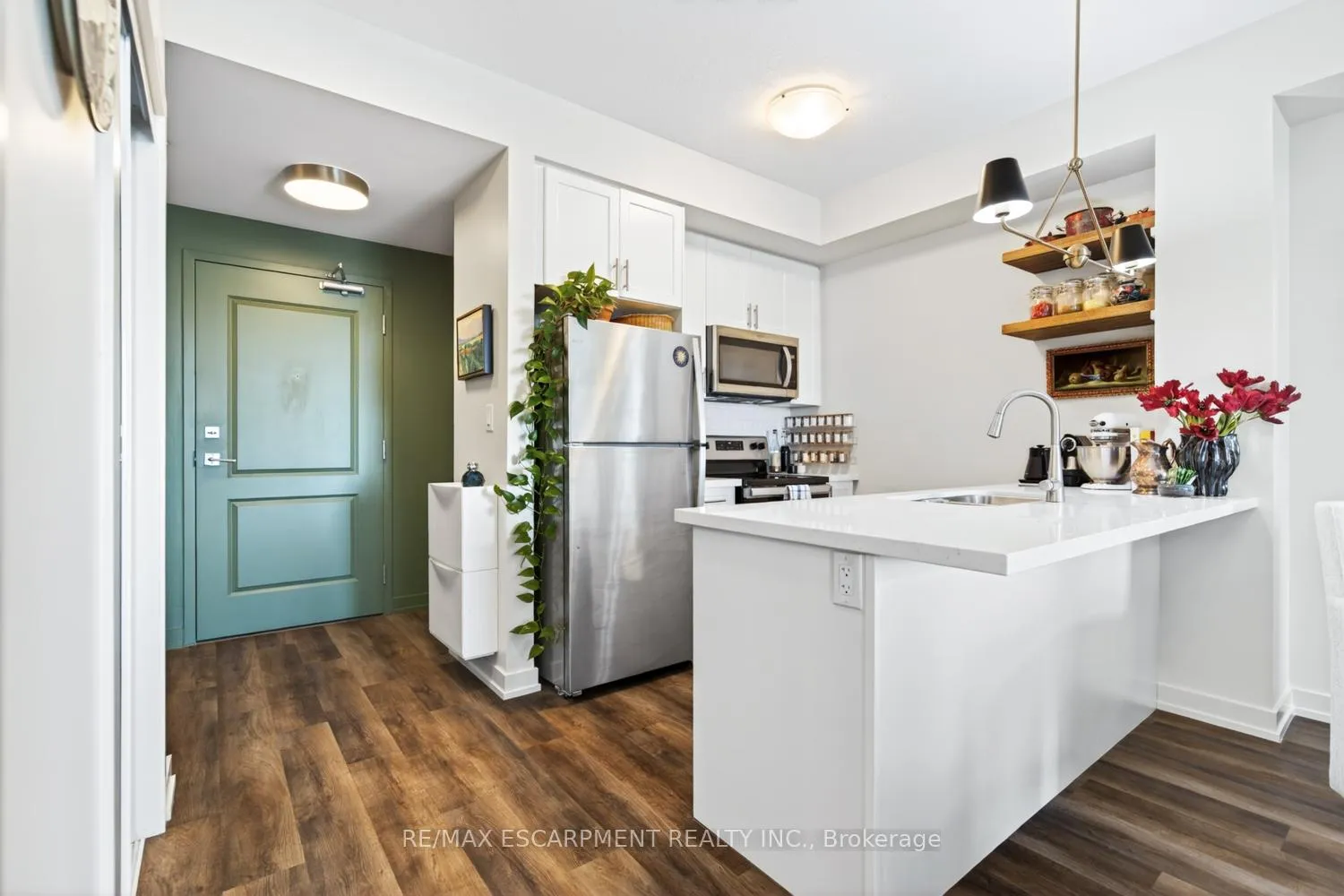 Photo 10 of Unit 714, 450 Dundas Street E, Hamilton, Waterdown — HOMEH