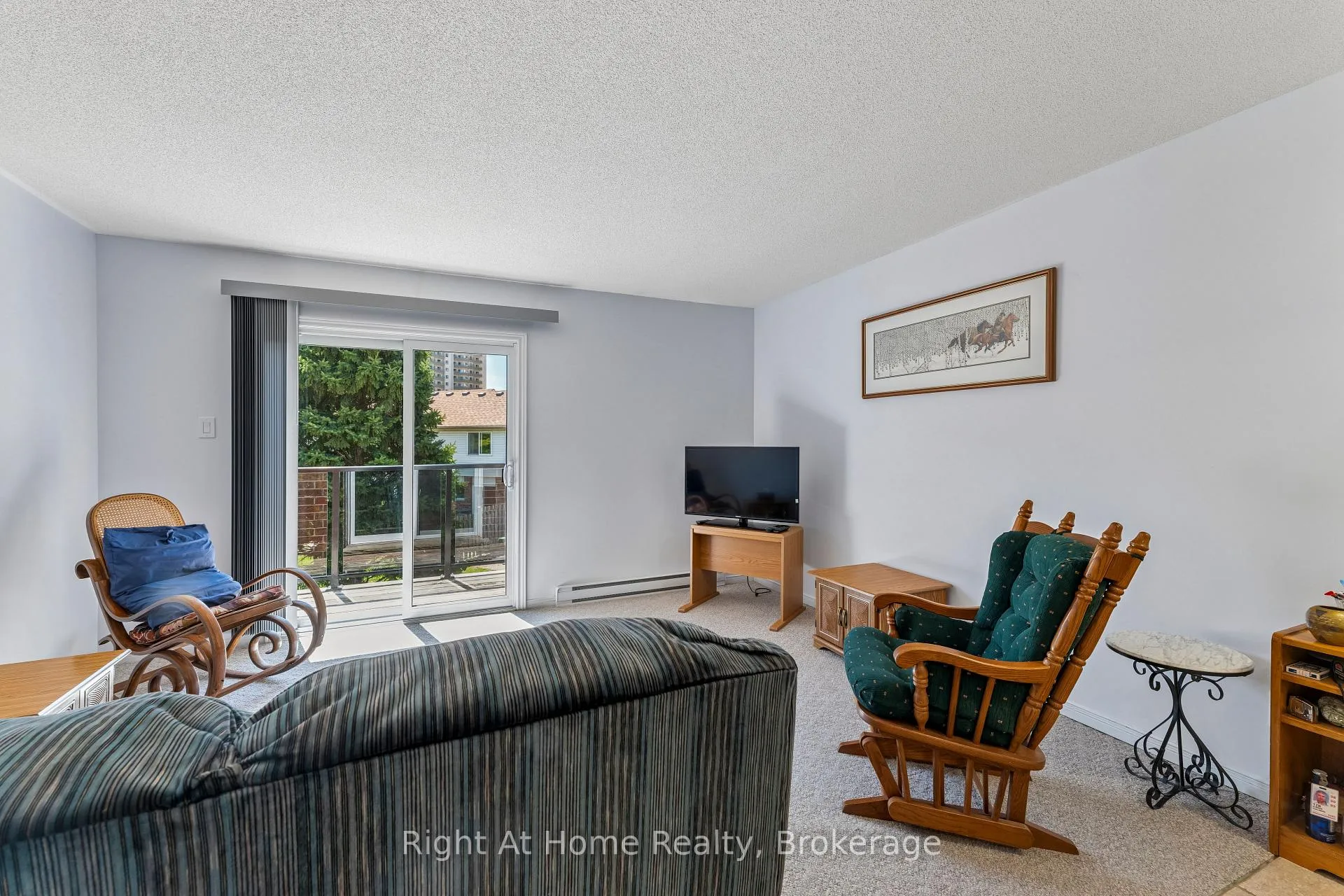 Photo 10 of Unit 310, 565 Greenfield Avenue, Kitchener — HOMEH